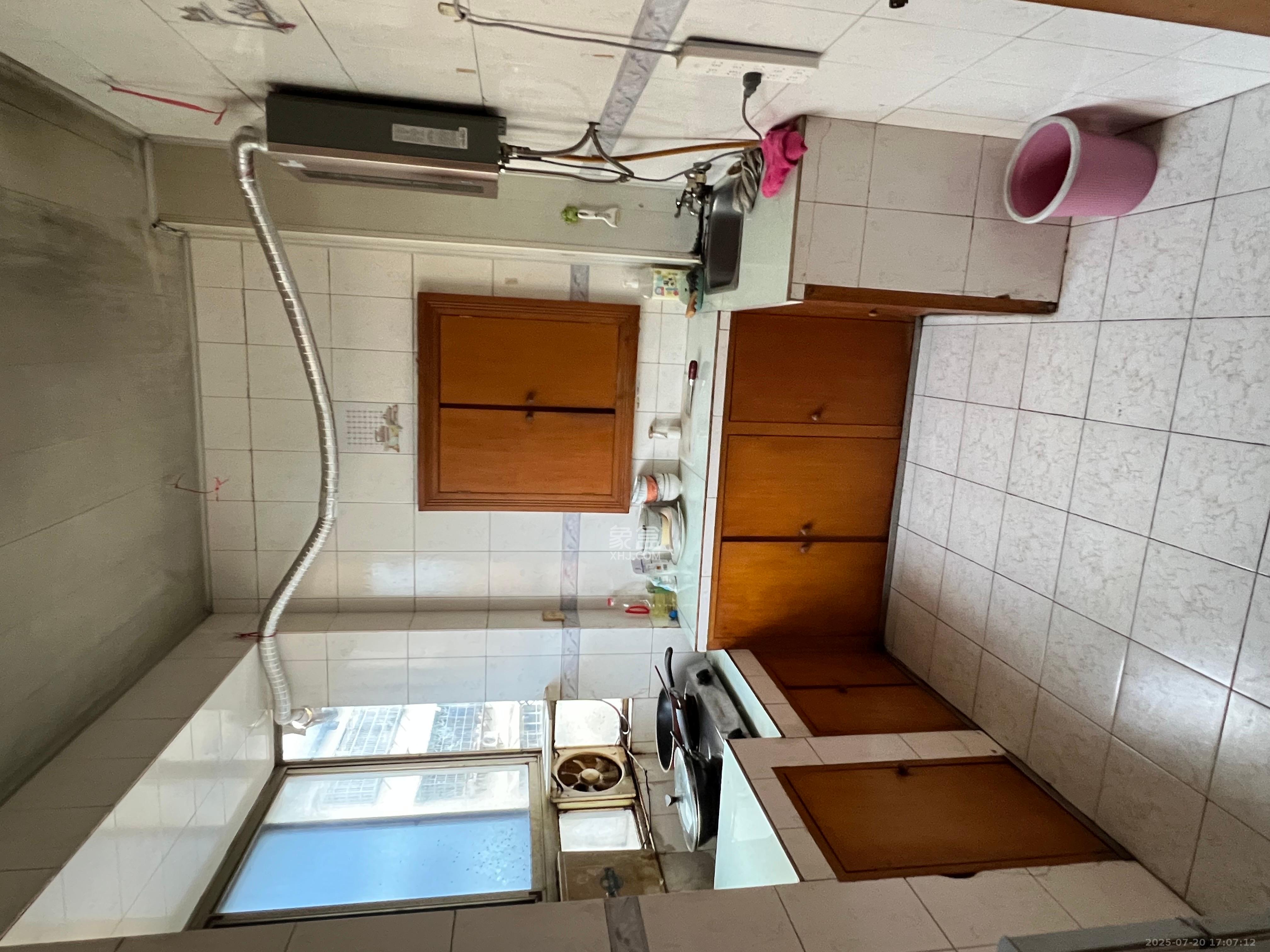 航天大院  1室0厅0卫    2000.0元/月室内图