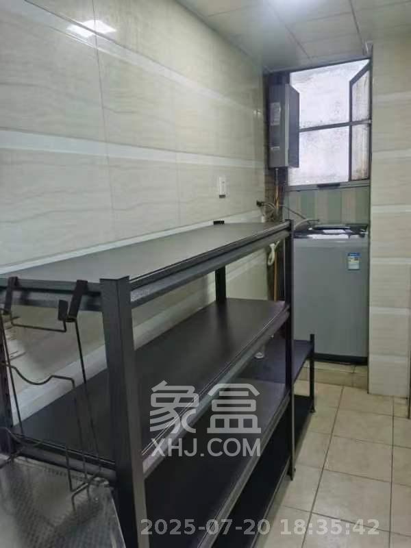 万科金域华府三四期 1室2厅1卫 2800.0元/月 万科金域华府三四期 1室2厅1卫 2800.0元/月室内图