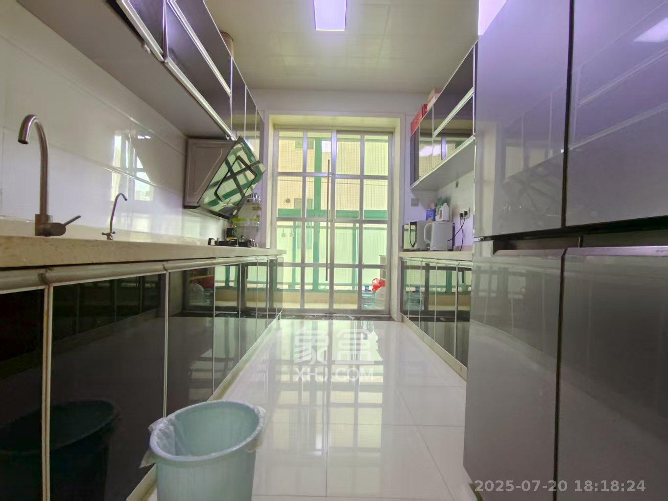 九华富瑶天下 3室2厅2卫 1500.0元/月 九华富瑶天下 3室2厅2卫 1500.0元/月室内图