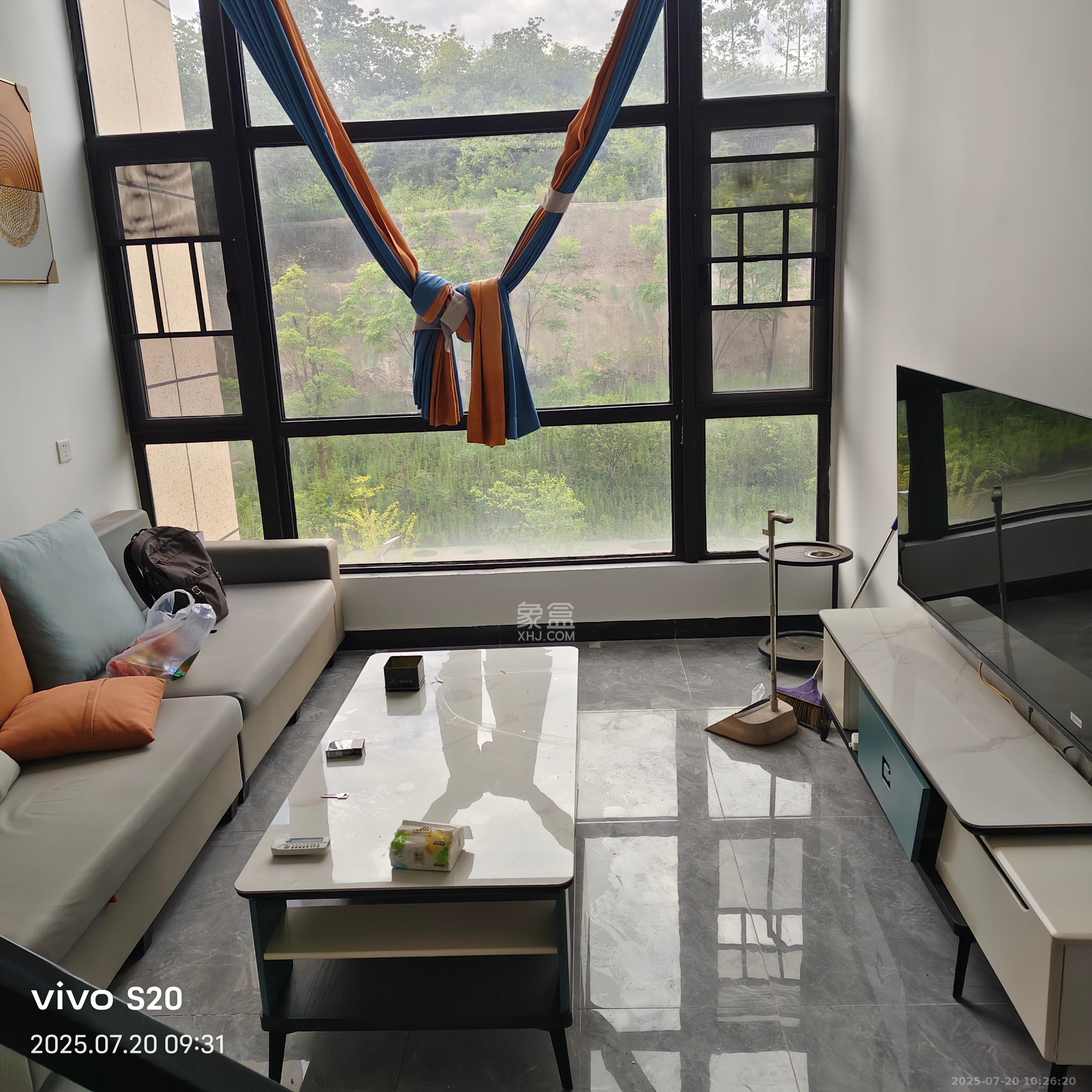 湘水郡(兴旺小爱同学)  4室2厅2卫    2200.0元/月 湘水郡(兴旺小爱同学)  4室2厅2卫    2200.0元/月室内图