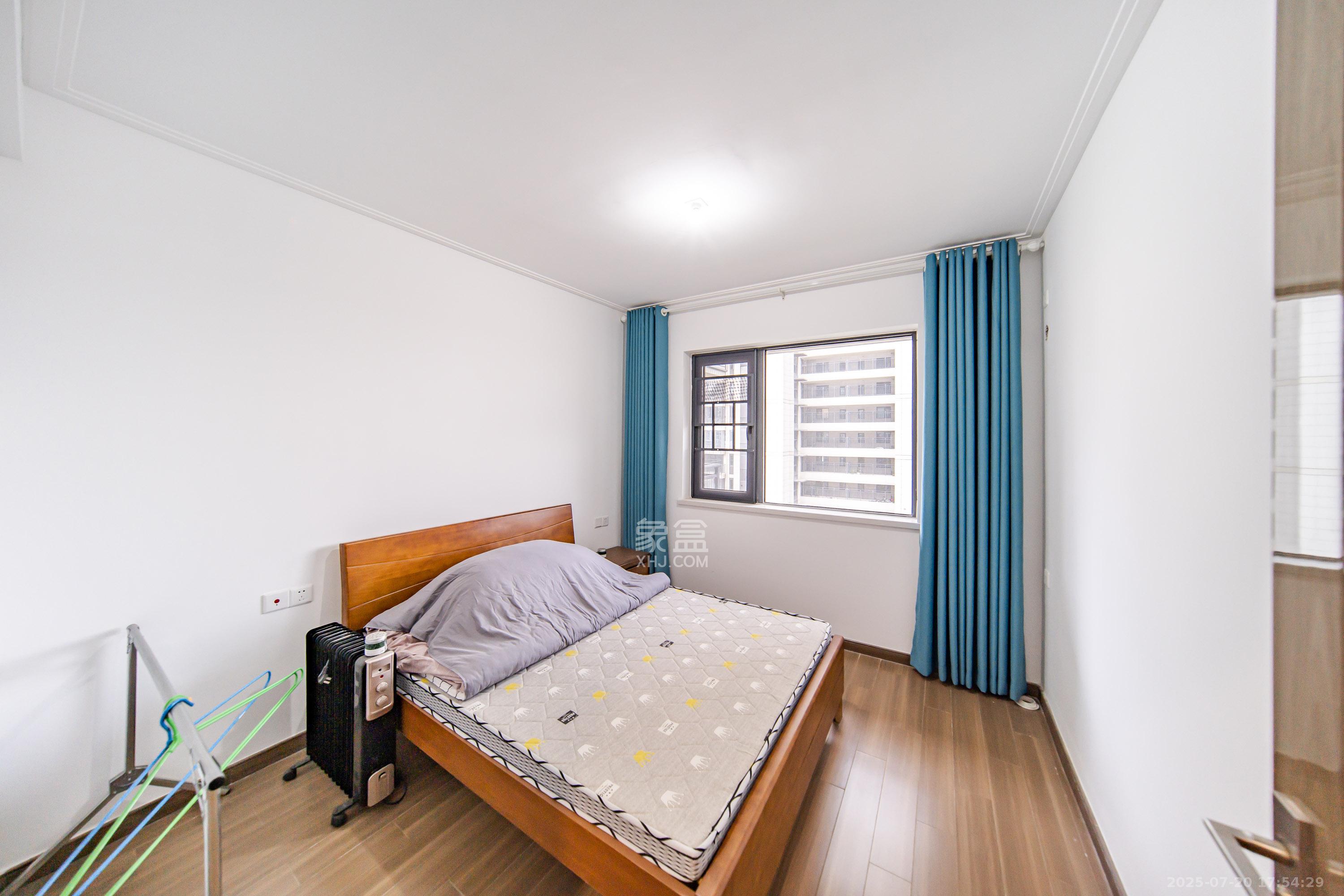 保利天汇 3室2厅2卫 132.0万 保利天汇 3室2厅2卫 132.0万卧室