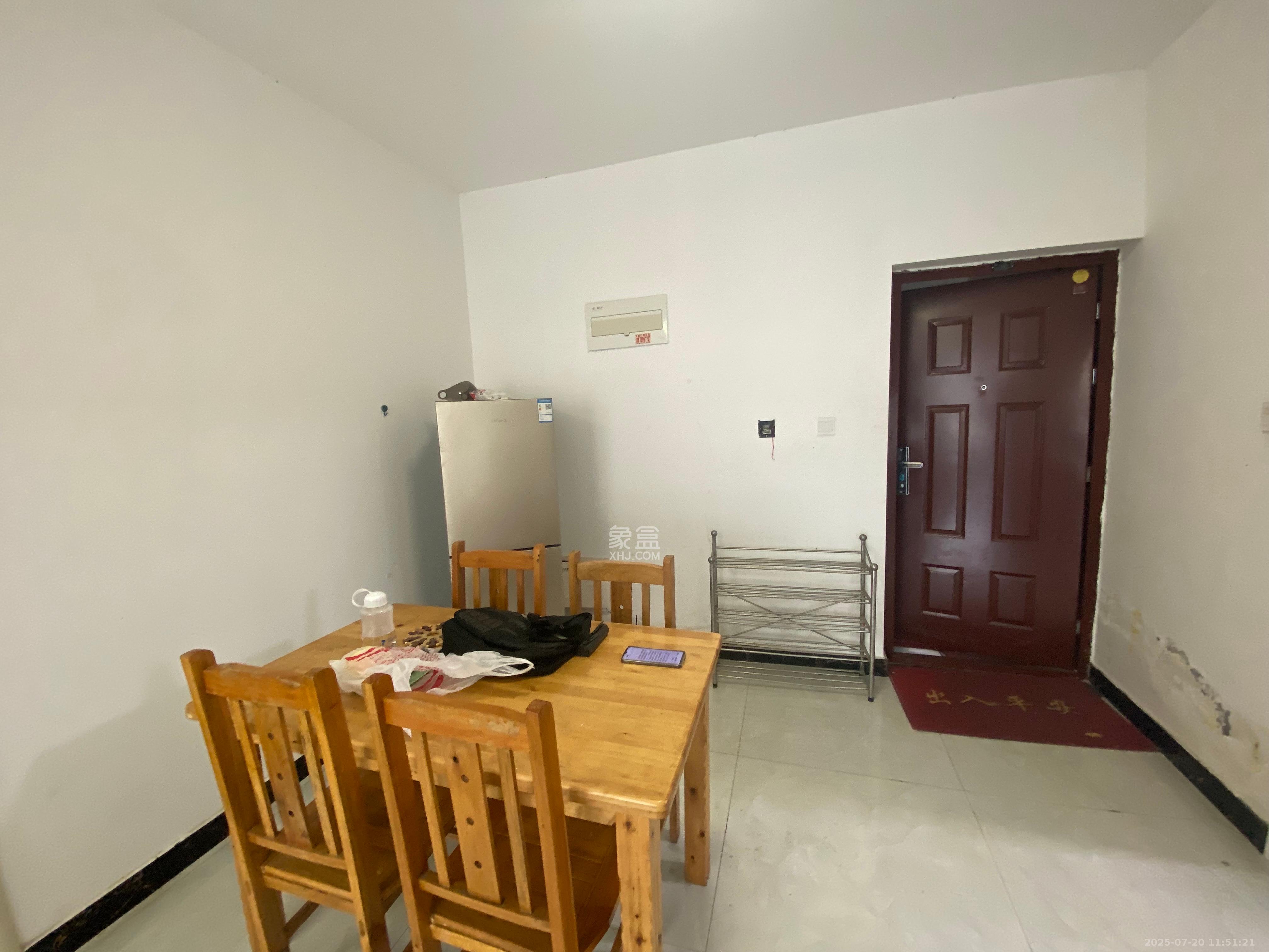 中国铁建国际城二期 2室2厅1卫 1600.0元/月 中国铁建国际城二期 2室2厅1卫 1600.0元/月室内图