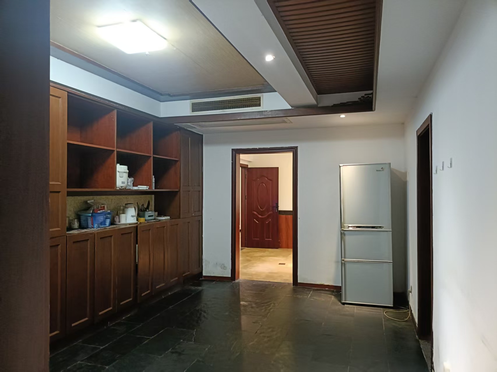 中电怡和苑 4室2厅2卫 2800.0元/月 中电怡和苑 4室2厅2卫 2800.0元/月室内图