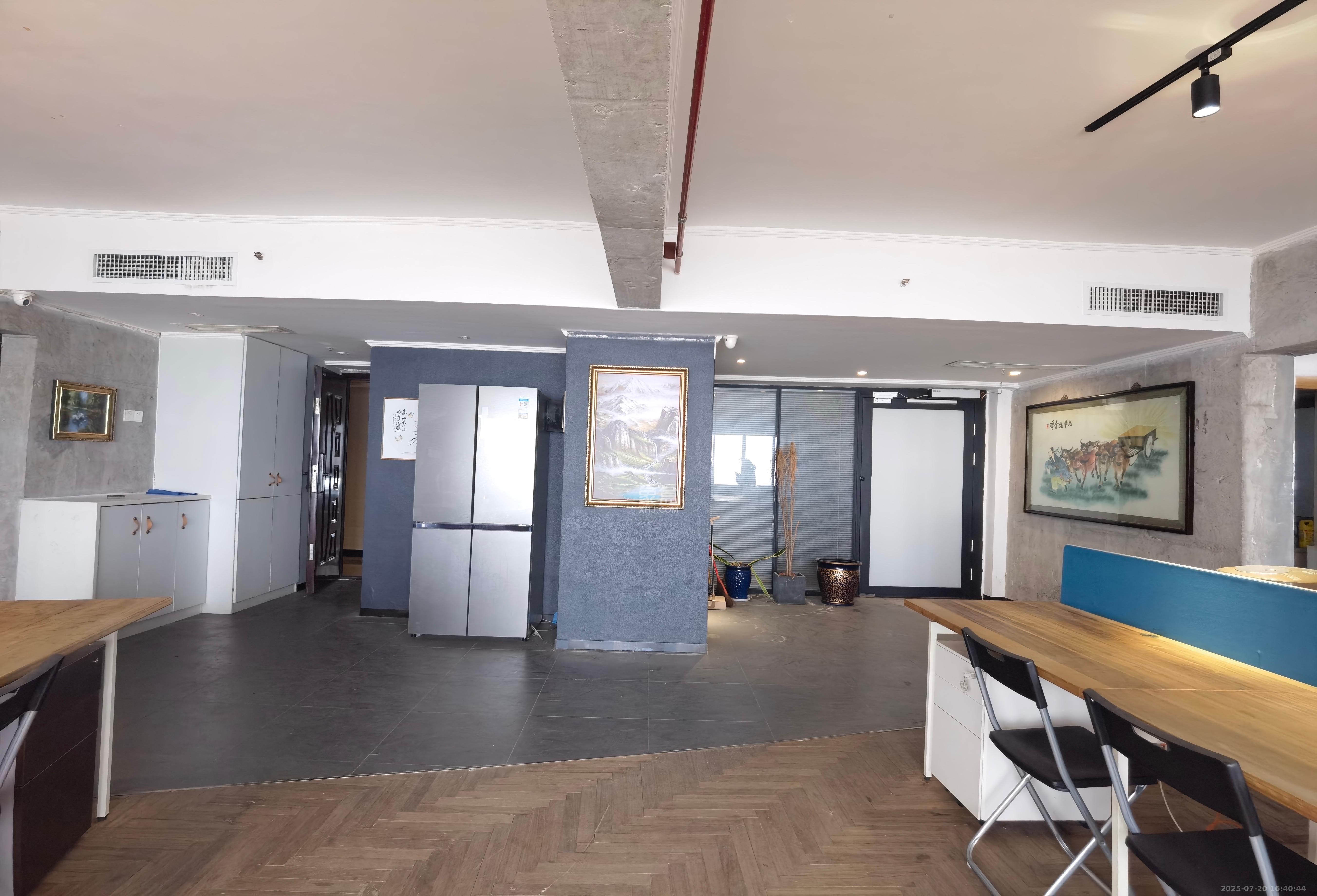 保利国际广场 1室1厅1卫 11000.0元/月 保利国际广场 1室1厅1卫 11000.0元/月室内图