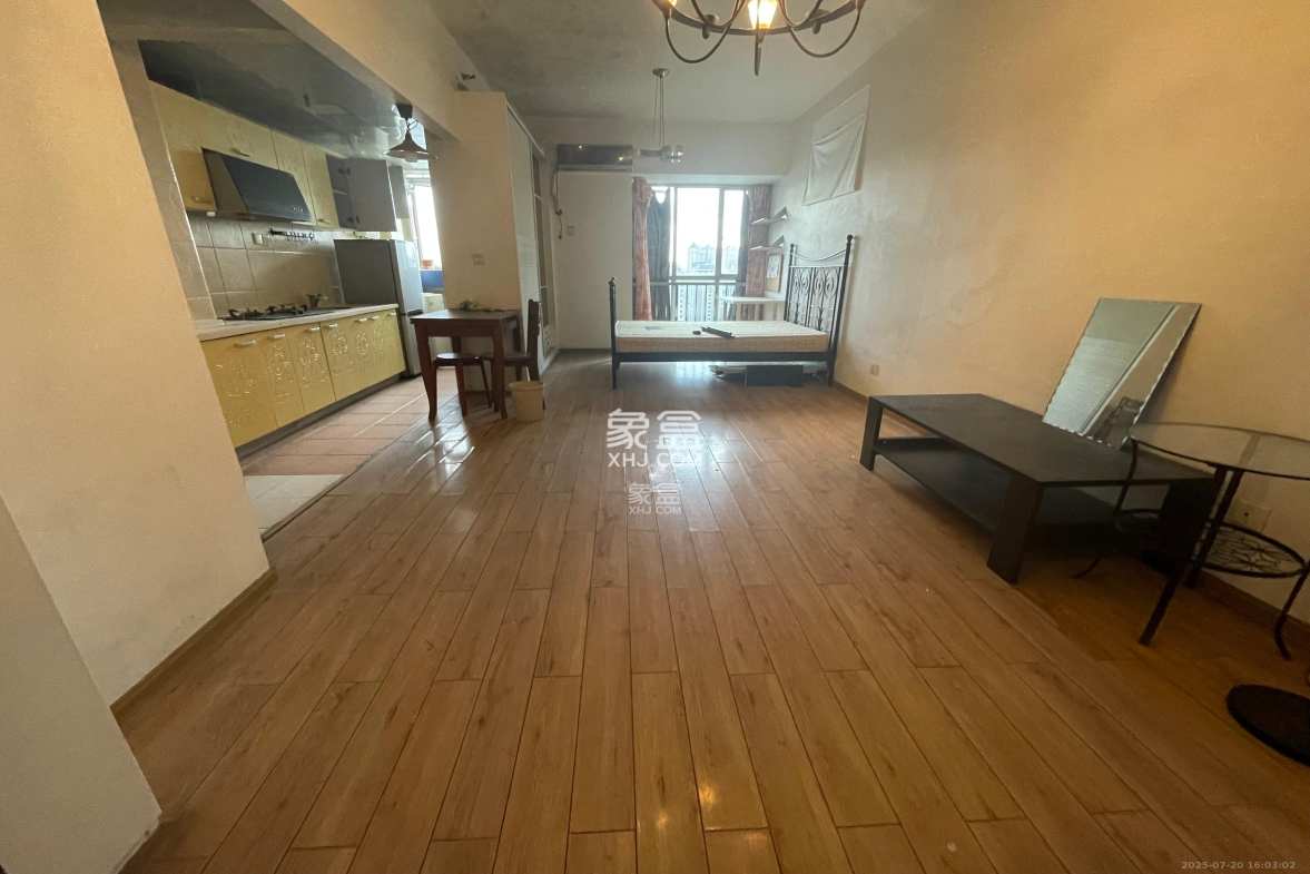 中远公馆 1室1厅1卫 1500.0元/月 中远公馆 1室1厅1卫 1500.0元/月室内图