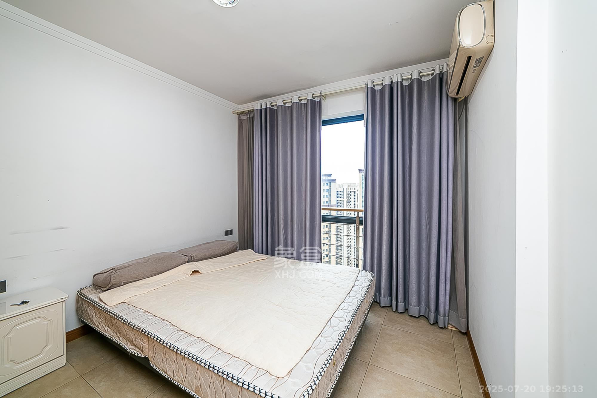 乾城(兴旺乾城) 3室2厅1卫 85.0万 乾城(兴旺乾城) 3室2厅1卫 85.0万卧室