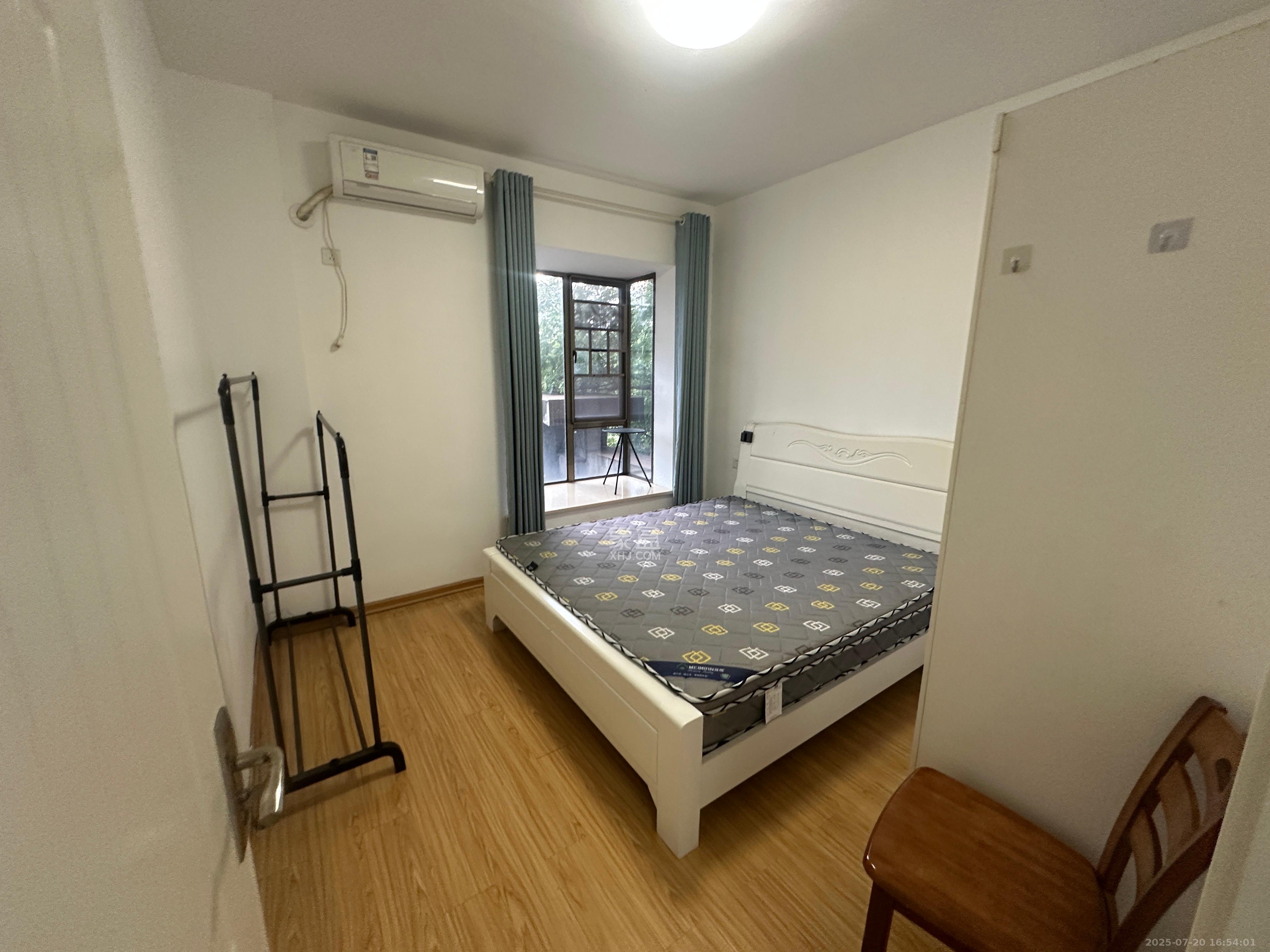 江山帝景雅典  2室2厅1卫    2100.0元/月 江山帝景雅典  2室2厅1卫    2100.0元/月室内图