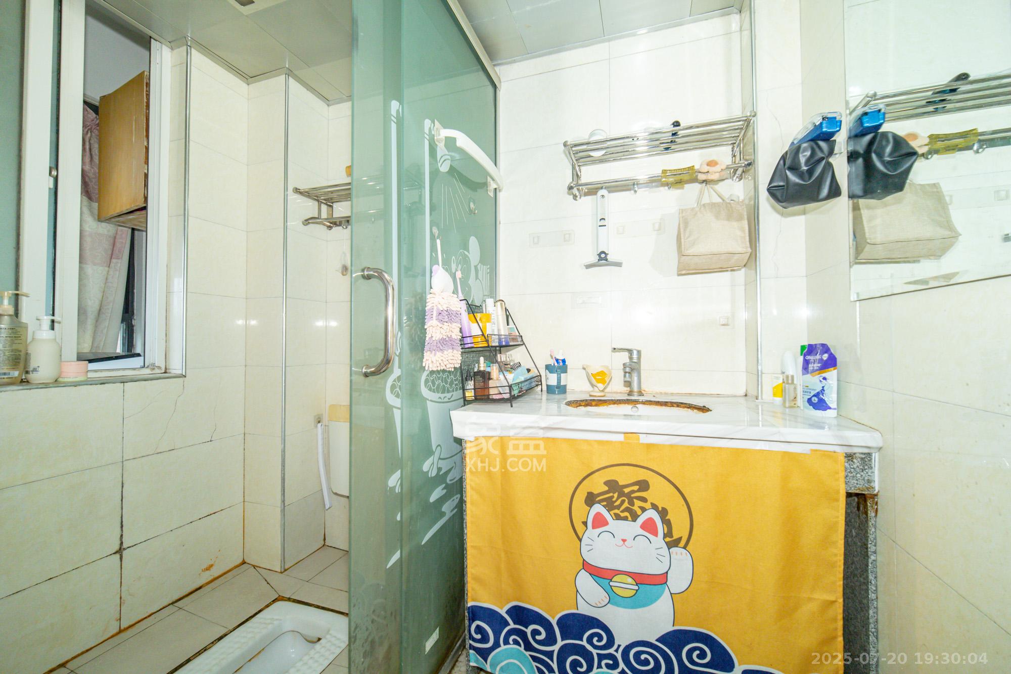 楚天世纪城东苑 2室2厅1卫 49.8万 楚天世纪城东苑 2室2厅1卫 49.8万卫生间