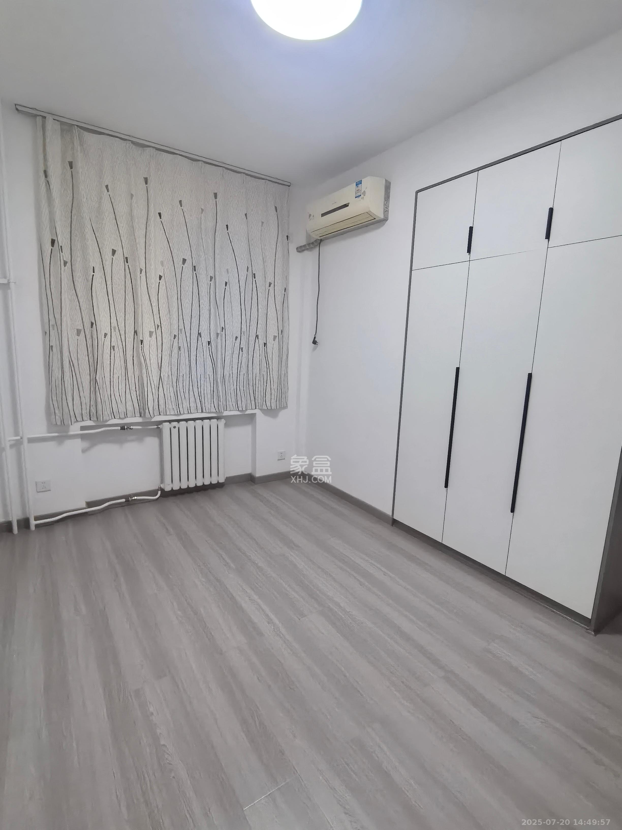 省政府机关二院  4室2厅1卫   4800.00元/月室内图