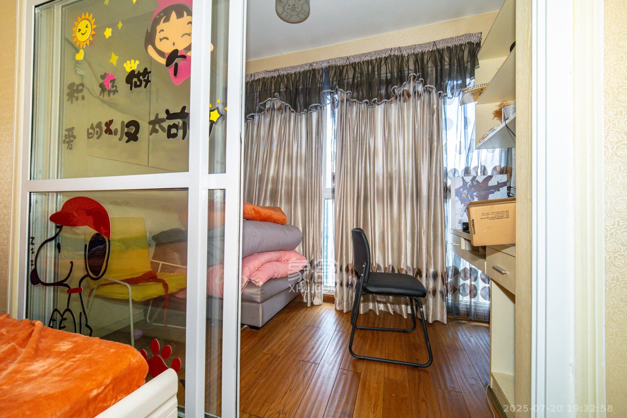 蝴蝶谷 2室2厅1卫 48.8万 蝴蝶谷 2室2厅1卫 48.8万阳台