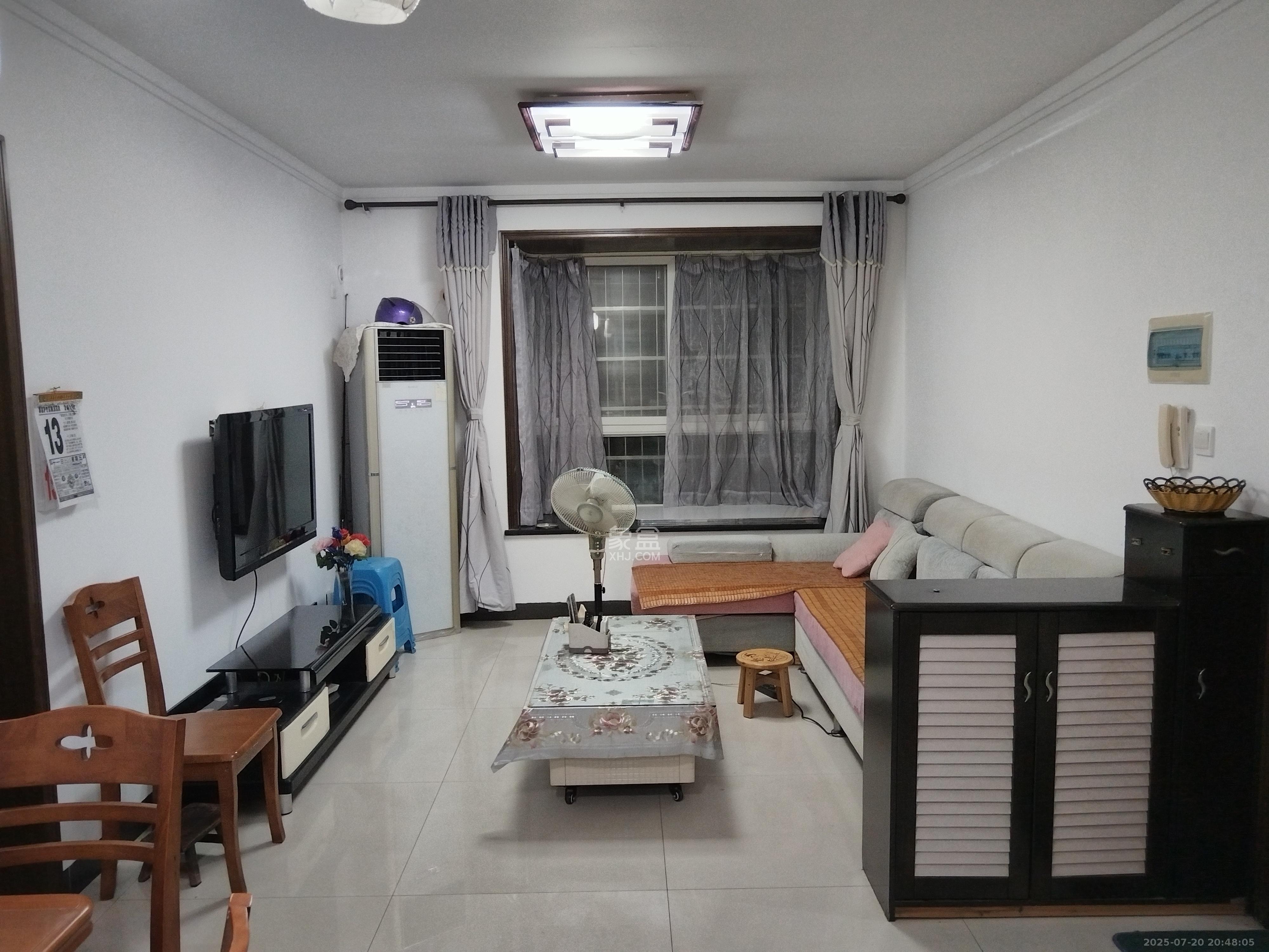 金麓西岸和苑 2室1厅1卫 2100.0元/月 金麓西岸和苑 2室1厅1卫 2100.0元/月室内图