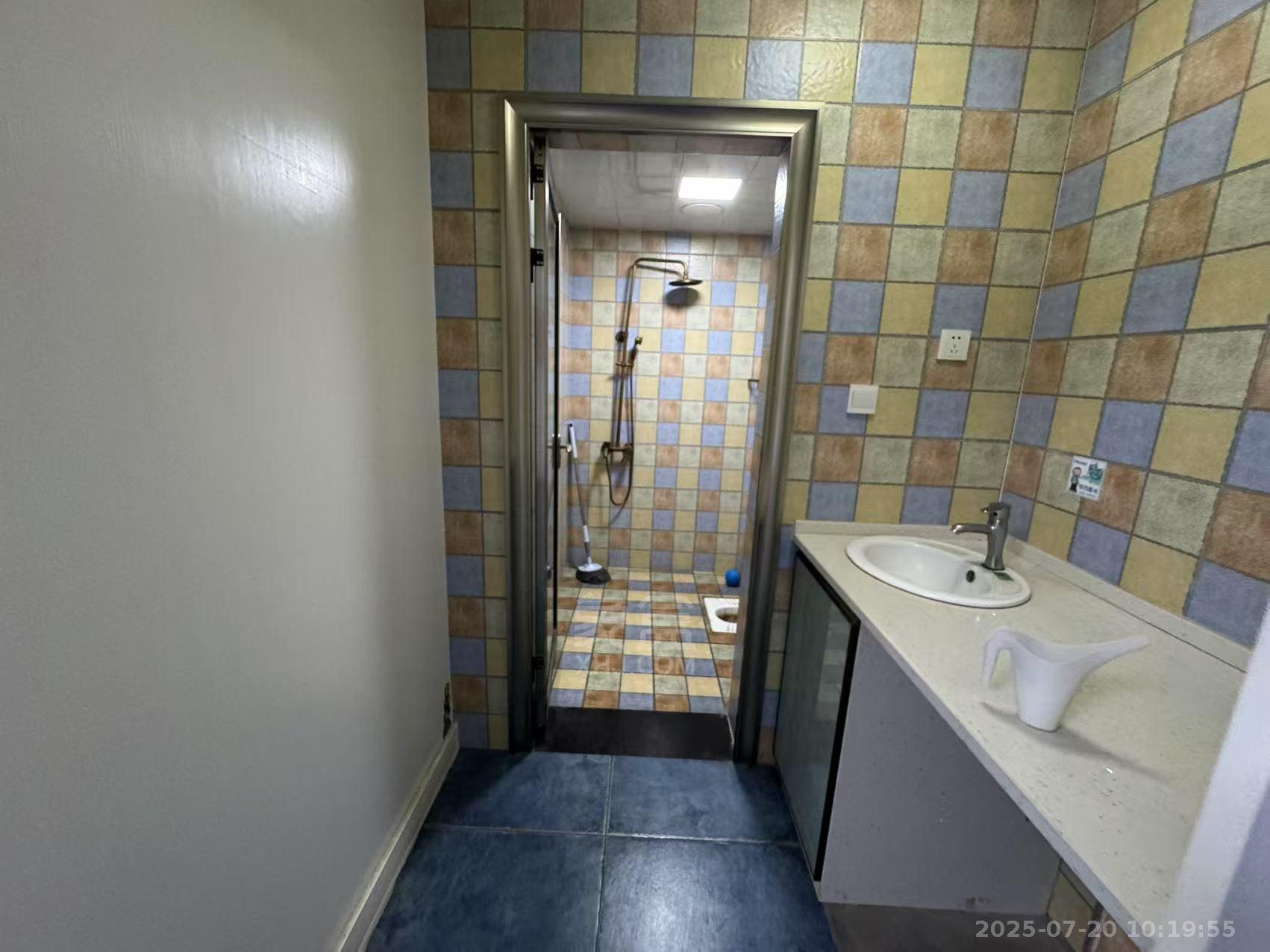 流金岁月-华晨国际 2室2厅1卫 1600.0元/月 流金岁月-华晨国际 2室2厅1卫 1600.0元/月户型图