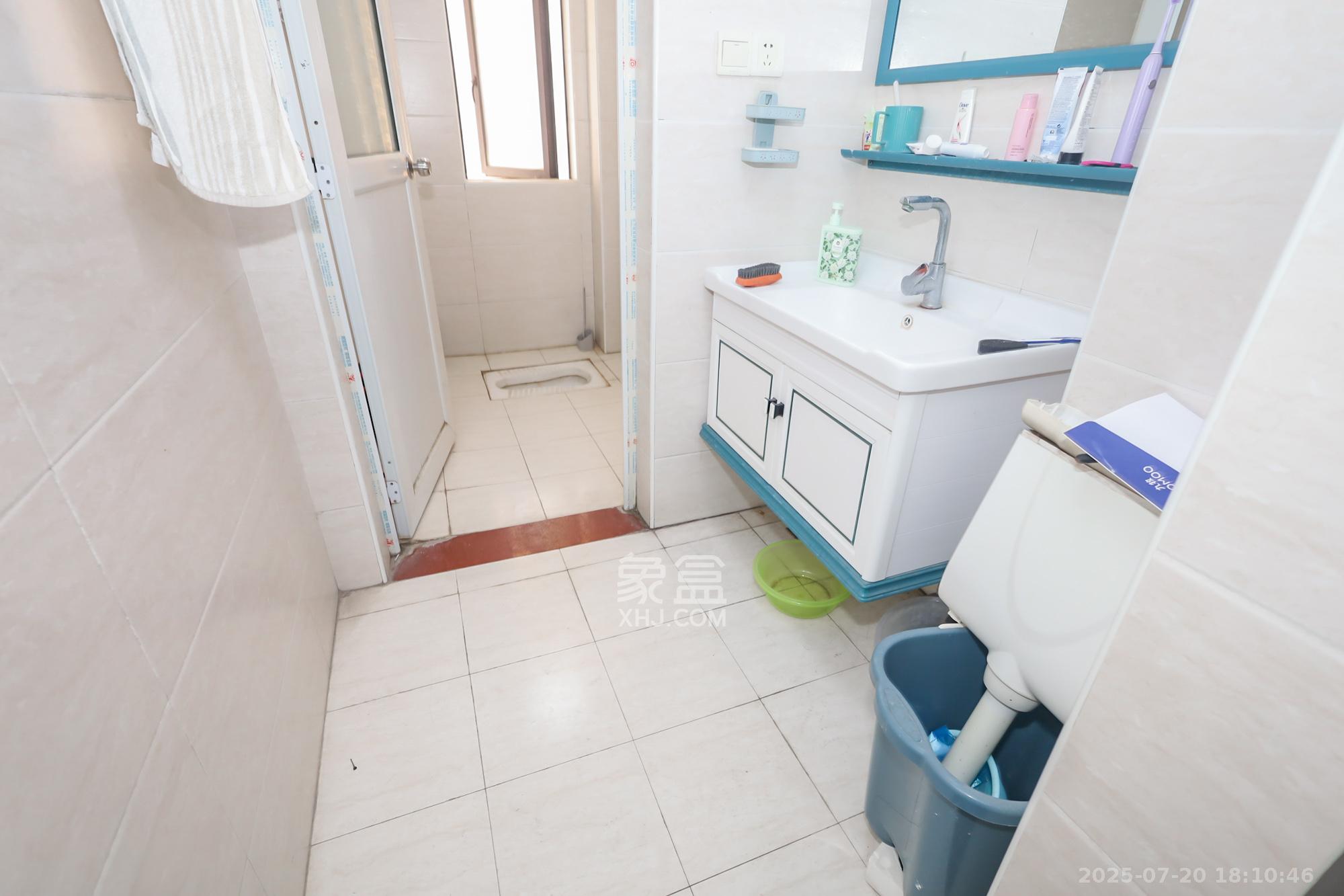 天骄福邸  3室2厅1卫    120.0万 天骄福邸  3室2厅1卫    120.0万卫生间