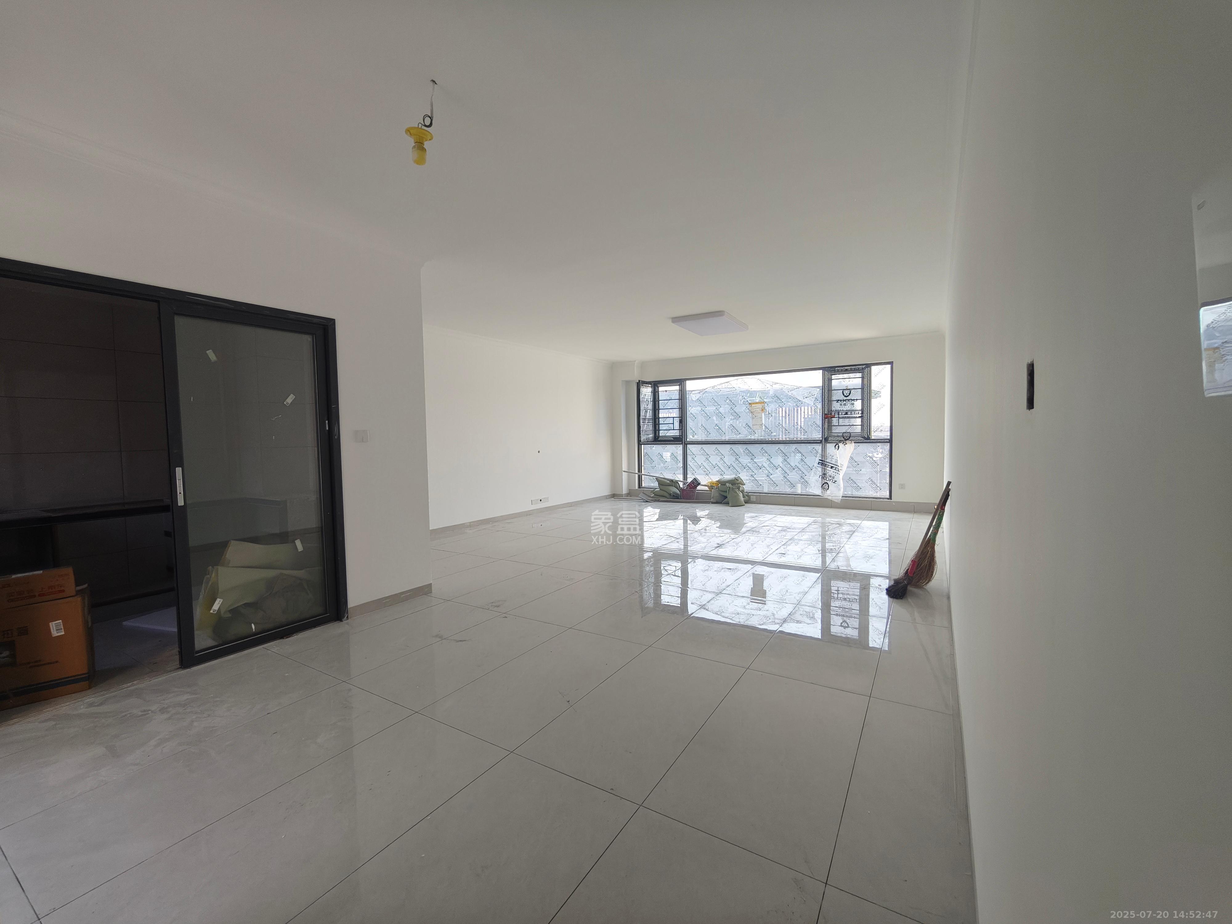 建发玖洲观澜 4室2厅2卫 4000.0元/月 建发玖洲观澜 4室2厅2卫 4000.0元/月室内图