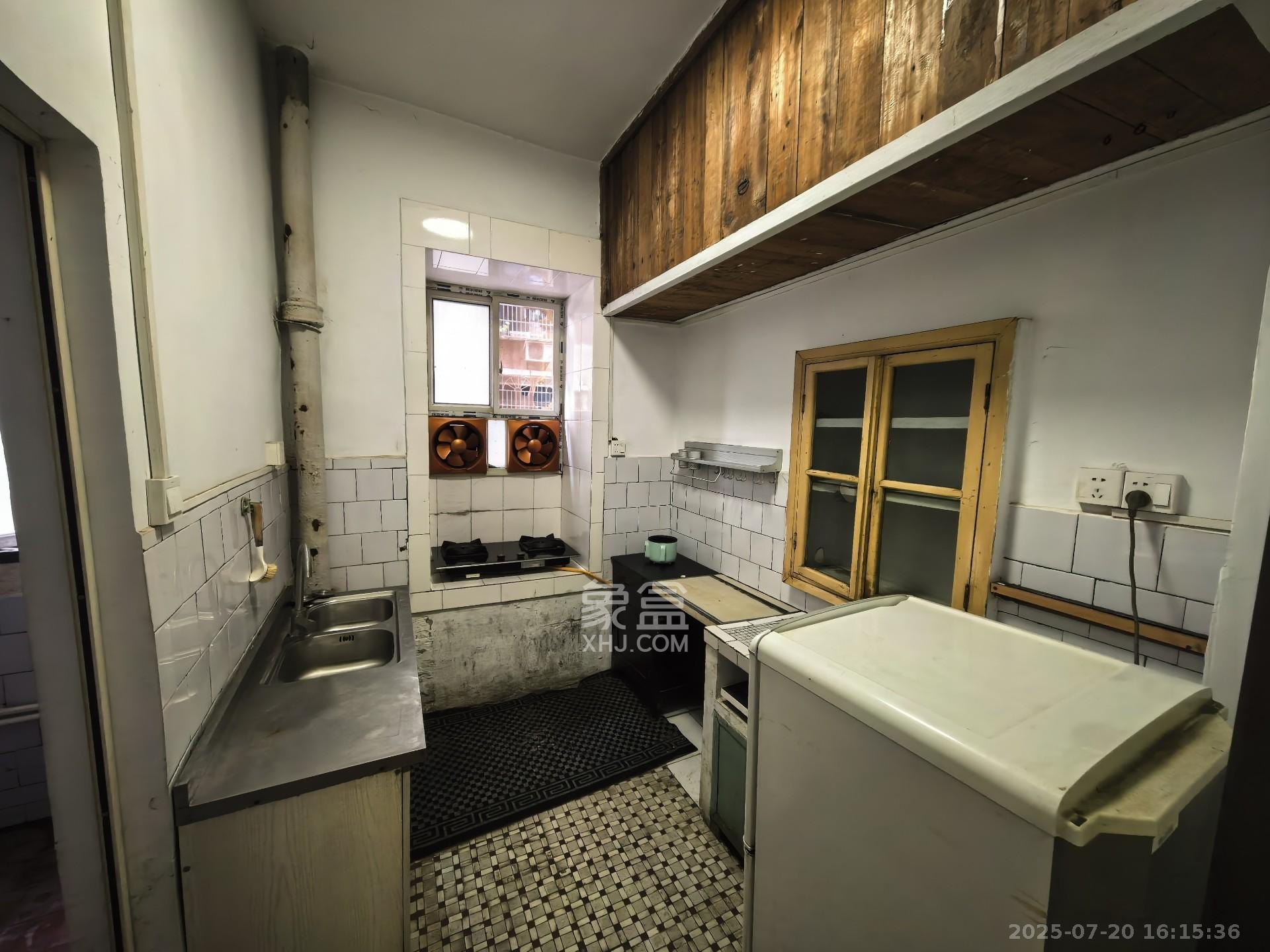 城北供电局宿舍  2室1厅1卫    1500.0元/月 城北供电局宿舍  2室1厅1卫    1500.0元/月室内图