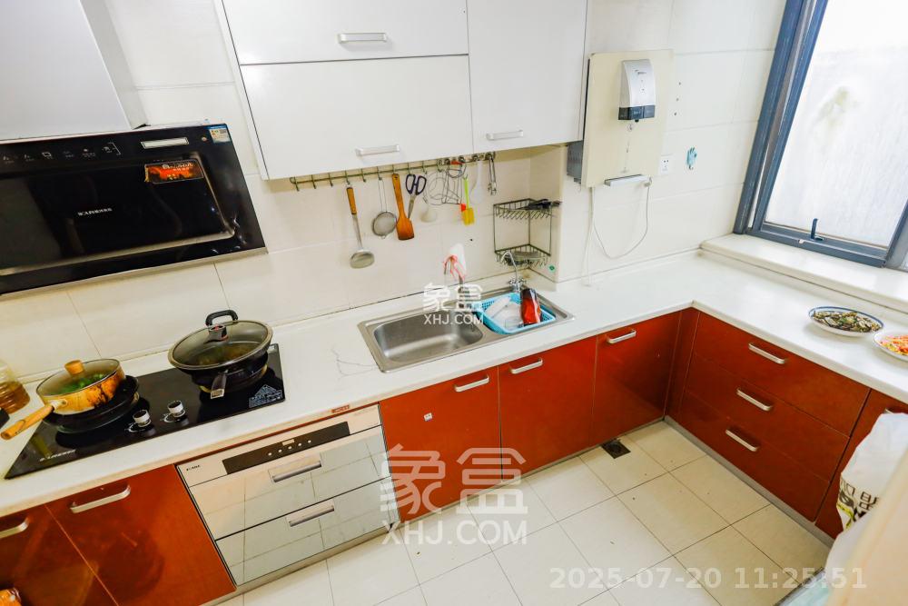 上海城小区 2室2厅1卫 2300.0元/月 上海城小区 2室2厅1卫 2300.0元/月室内图