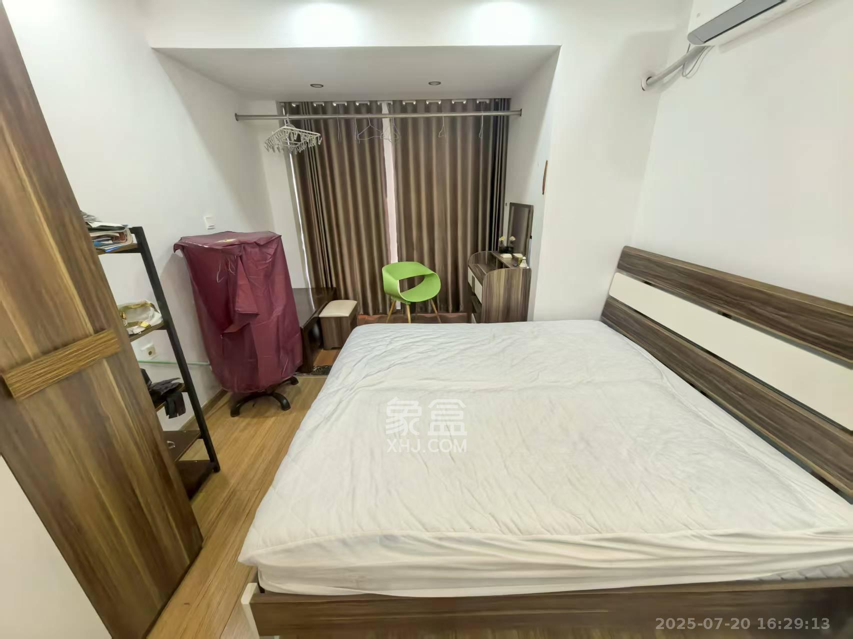 旭辉御府   41.43㎡     1400.00元/月室内图