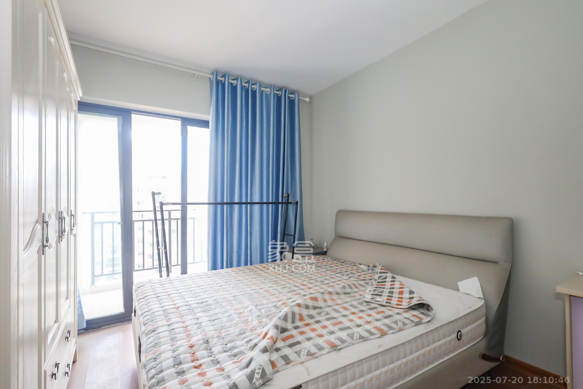 天骄福邸  3室2厅1卫    120.0万 天骄福邸  3室2厅1卫    120.0万卧室