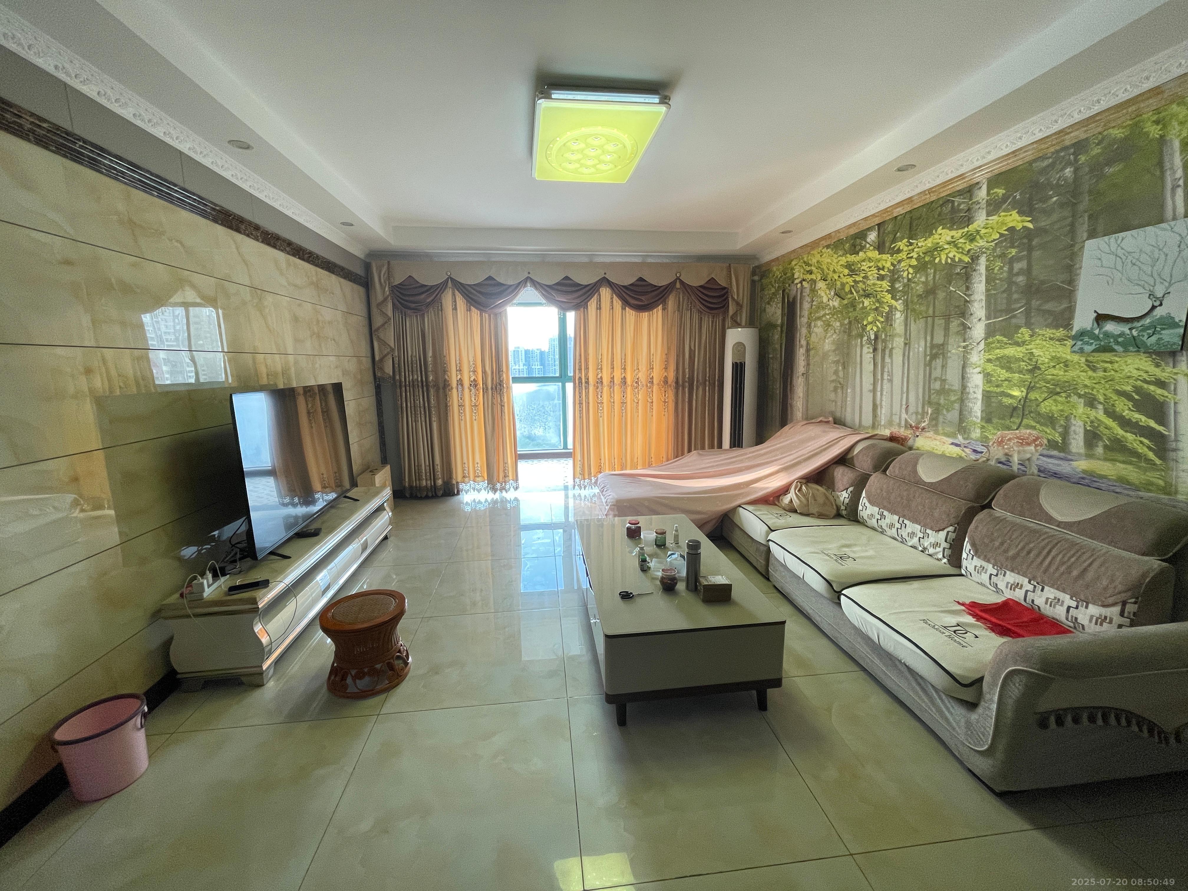 湖景名城 1室2厅2卫 2800.0元/月 湖景名城 1室2厅2卫 2800.0元/月室内图