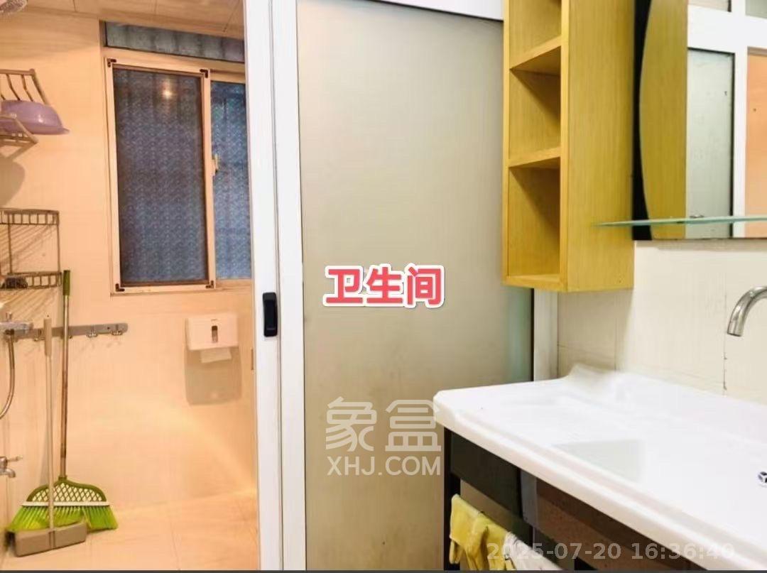 四季美景一、二期 3室2厅2卫 2500.0元/月 四季美景一、二期 3室2厅2卫 2500.0元/月室内图