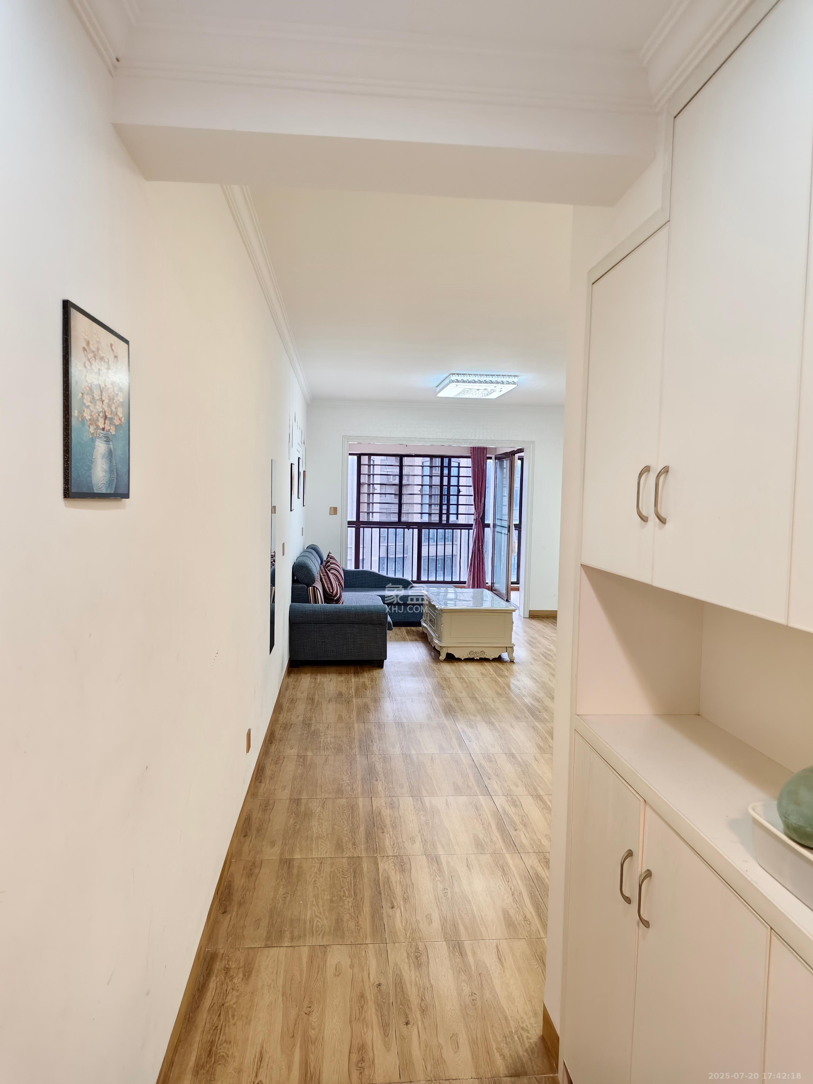 时代倾城三期 2室1厅1卫 1900.0元/月 时代倾城三期 2室1厅1卫 1900.0元/月室内图