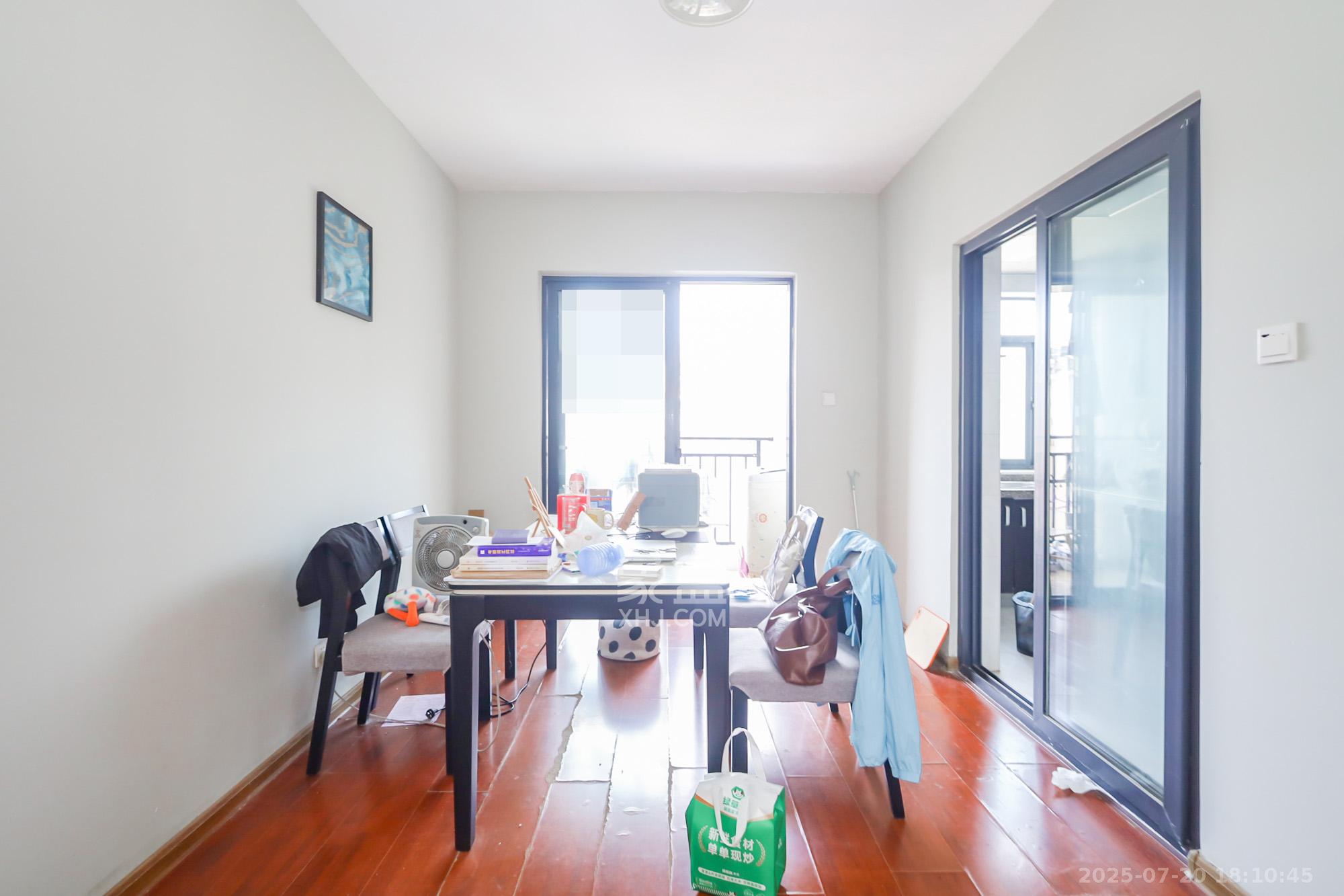 天骄福邸  3室2厅1卫    120.0万 天骄福邸  3室2厅1卫    120.0万其他