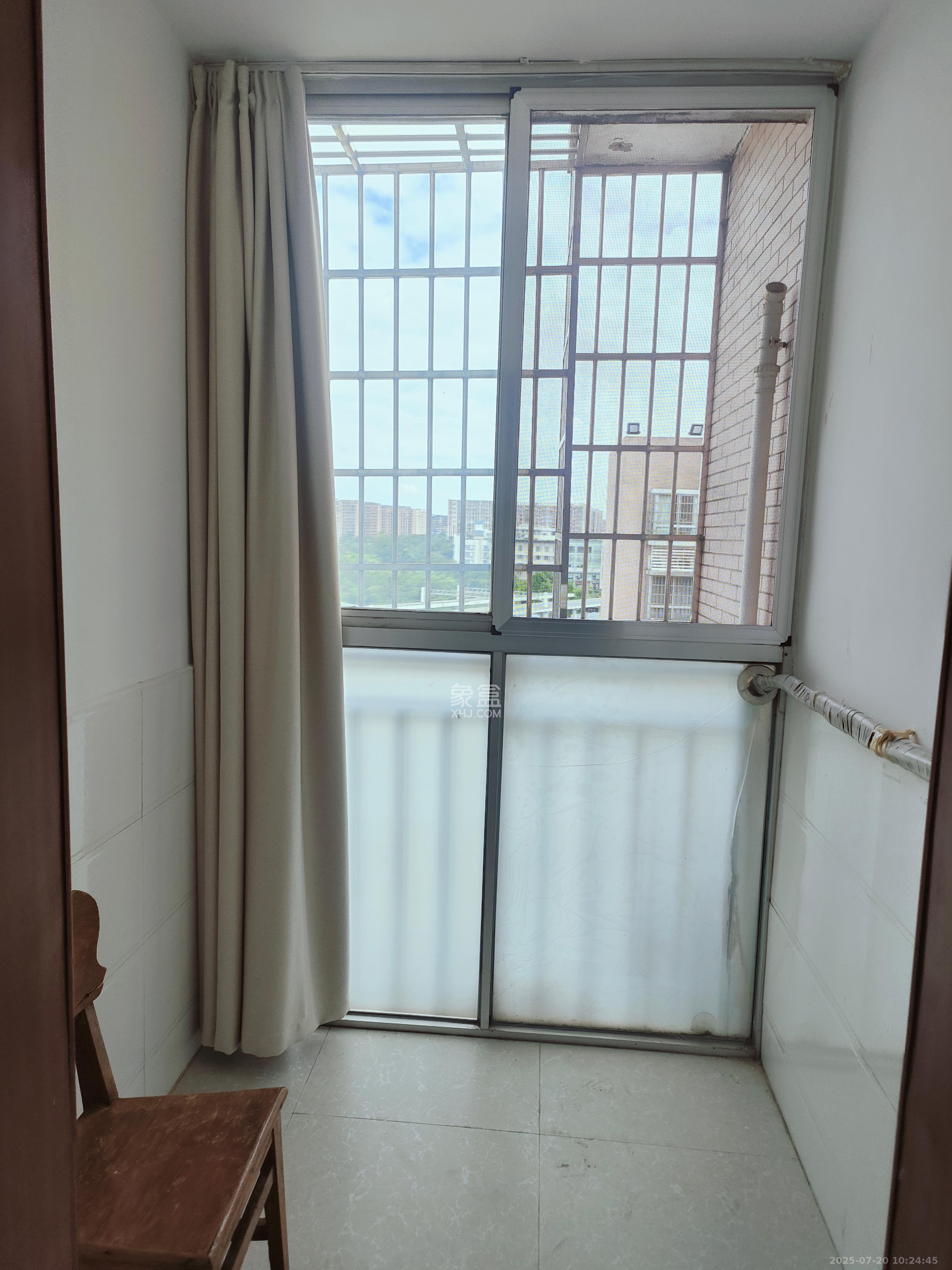 先锋新宇  2室2厅1卫    1650.0元/月