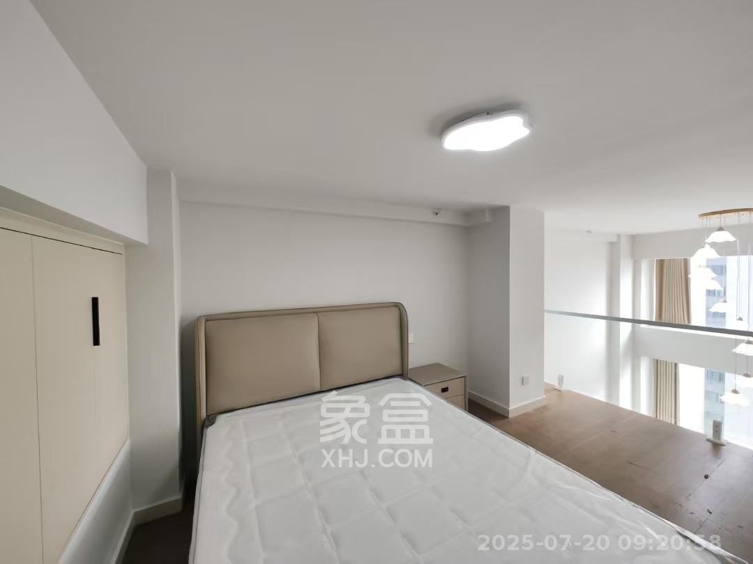 保利恒伟时光印象  1室1厅1卫    1700.0元/月室内图
