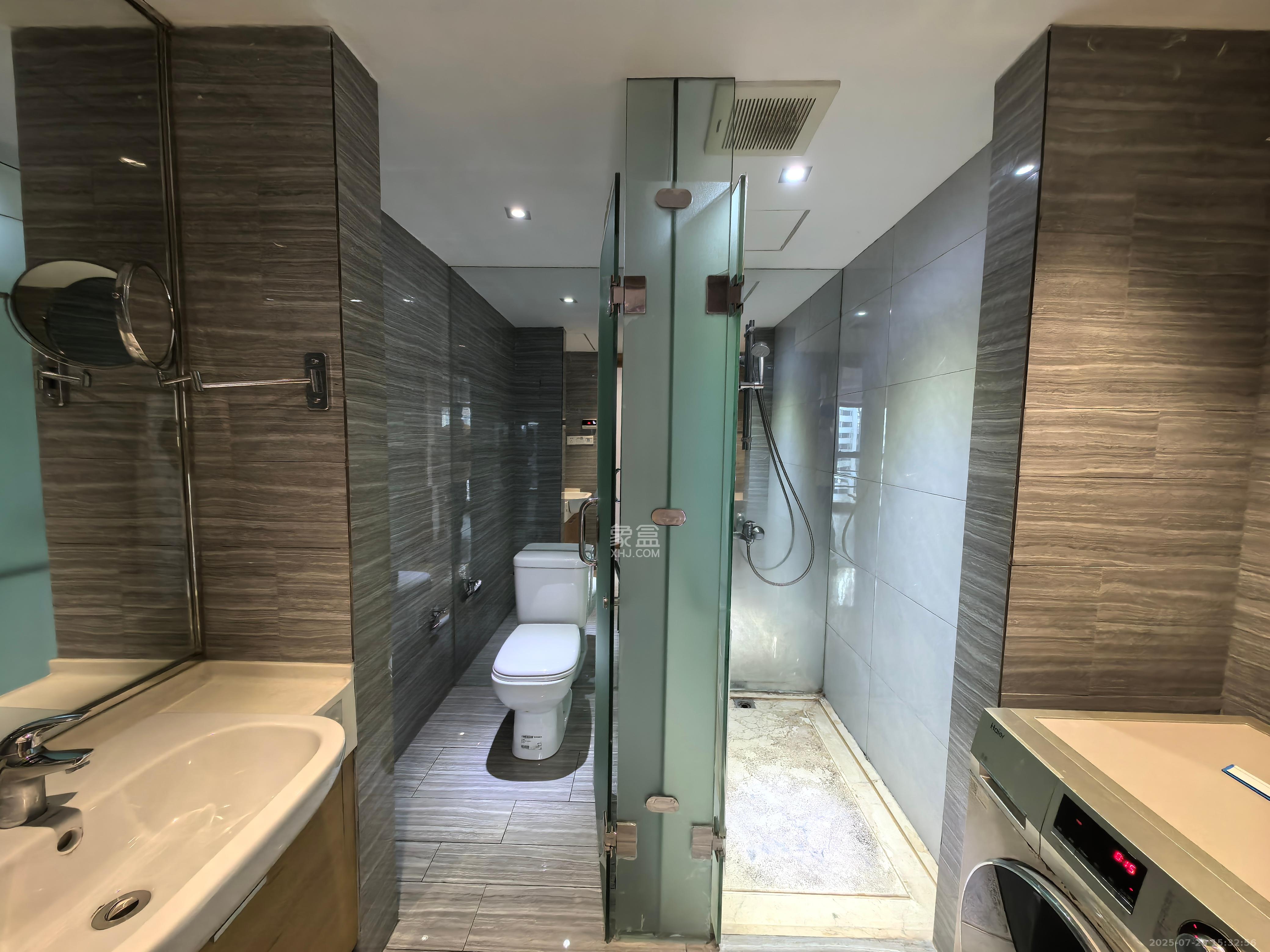 泊富公寓(泊富国际广场) 2室1厅1卫 5000.0元/月 泊富公寓(泊富国际广场) 2室1厅1卫 5000.0元/月室内图