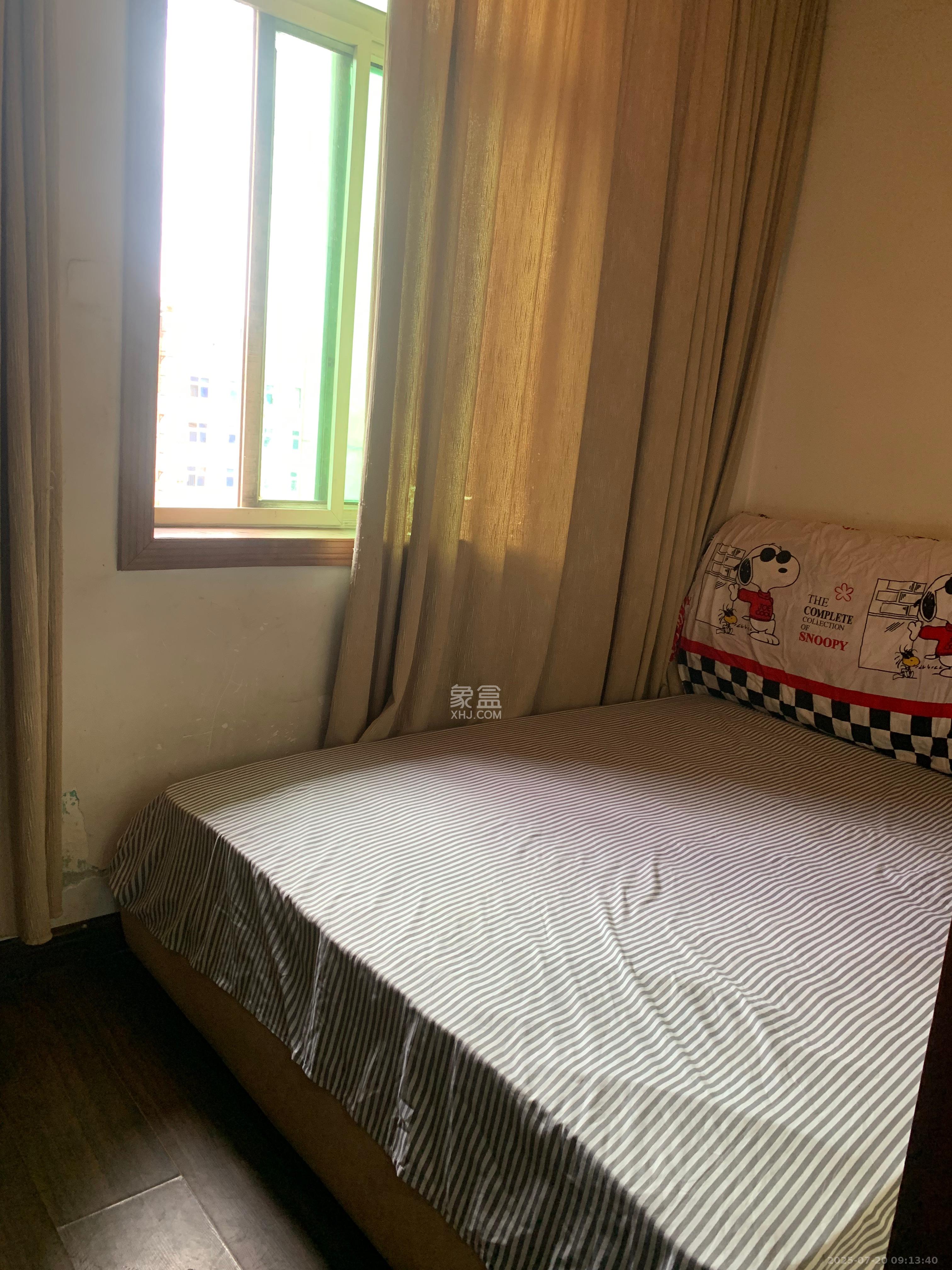 文艺新村 1室1厅1卫 1300.0元/月 文艺新村 1室1厅1卫 1300.0元/月室内图