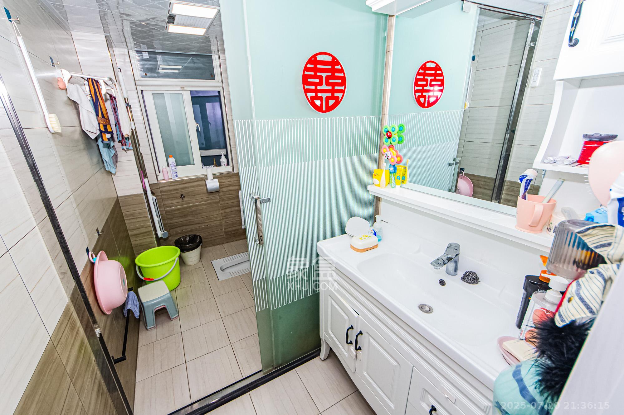 北辰三角洲E6区  3室2厅1卫    128.0万 北辰三角洲E6区  3室2厅1卫    128.0万卫生间