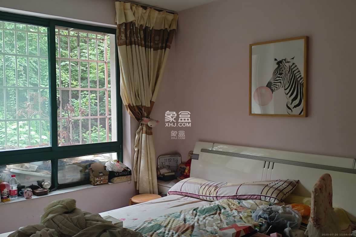 盛世康城  2室2厅1卫    2400.0元/月 盛世康城  2室2厅1卫    2400.0元/月室内图