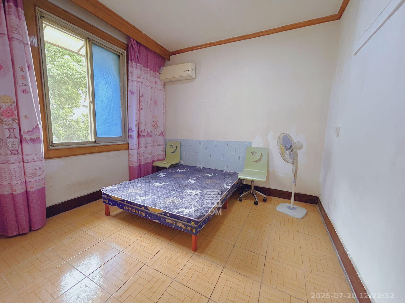 陈家湖小区  2室1厅1卫    1700.0元/月室内图