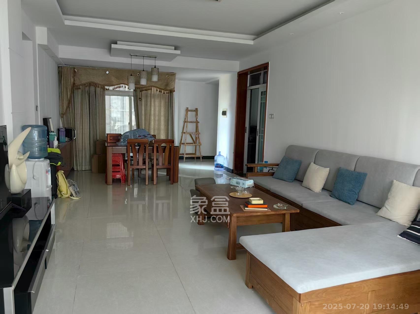 红区抽屉 3室0厅0卫 3000.0元/月 红区抽屉 3室0厅0卫 3000.0元/月室内图