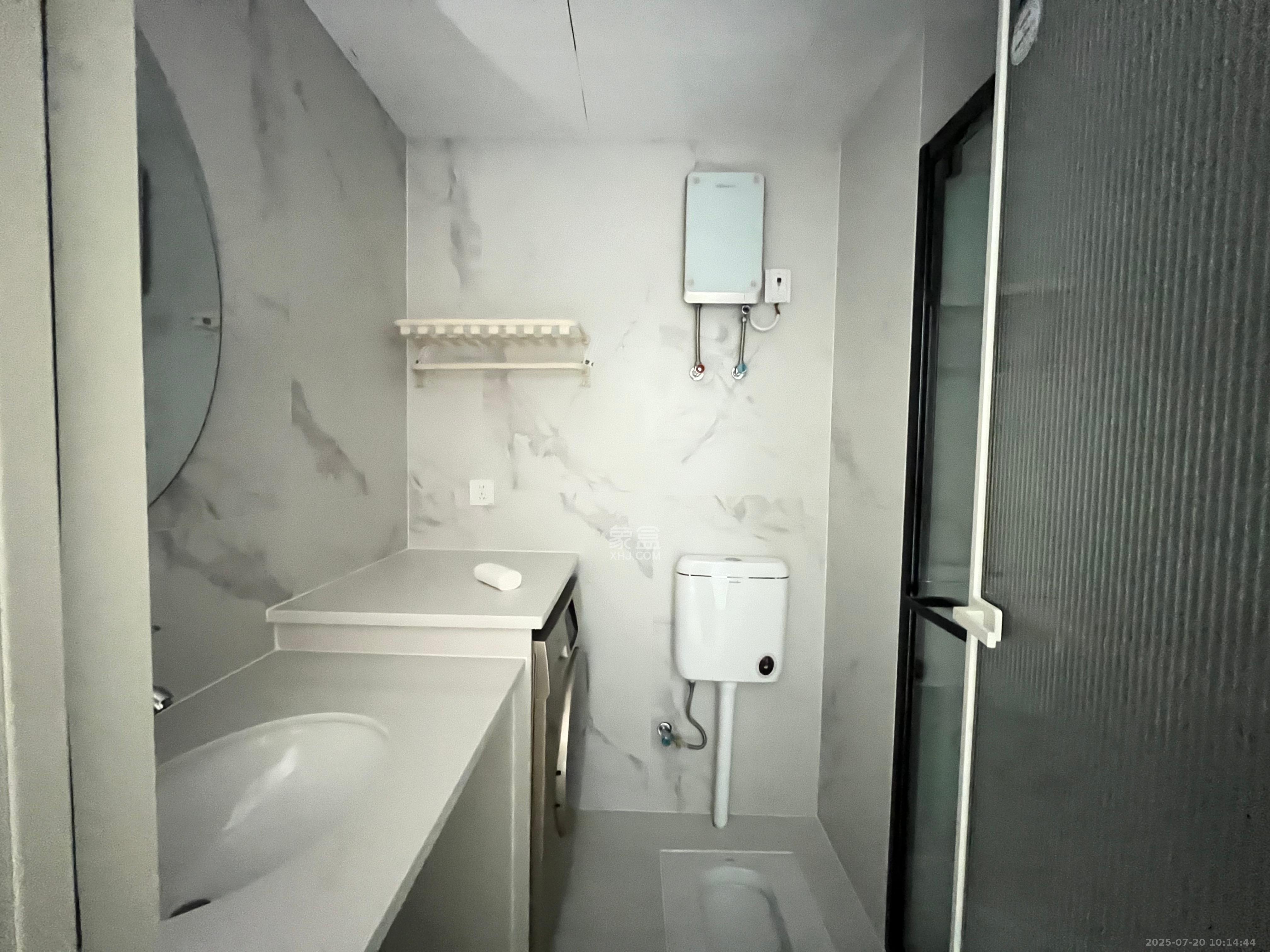 恒大珺悦府  1室1厅1卫    1900.0元/月室内图