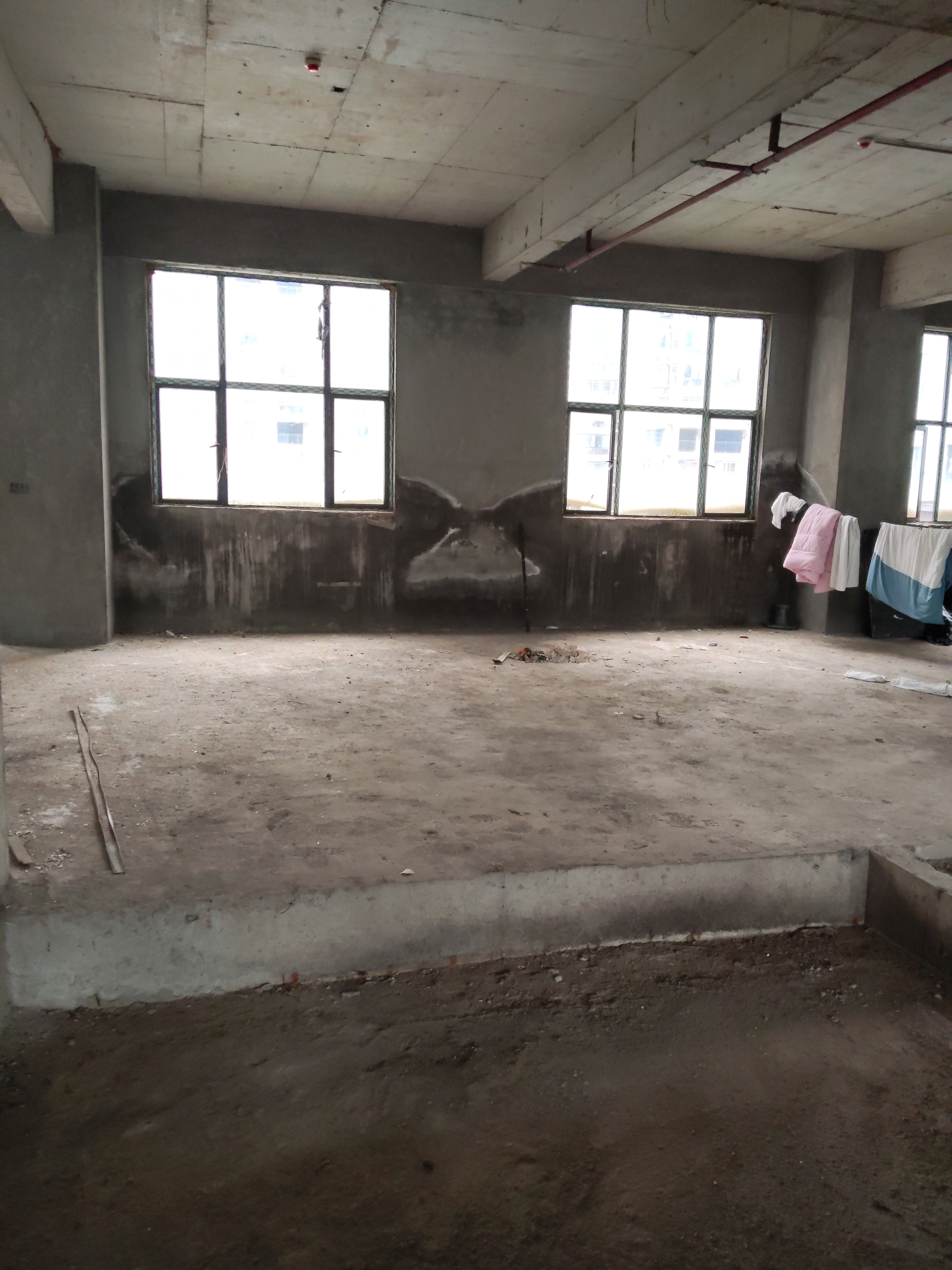 汇通国际  1室1厅1卫    700.0元/月 汇通国际  1室1厅1卫    700.0元/月室内图