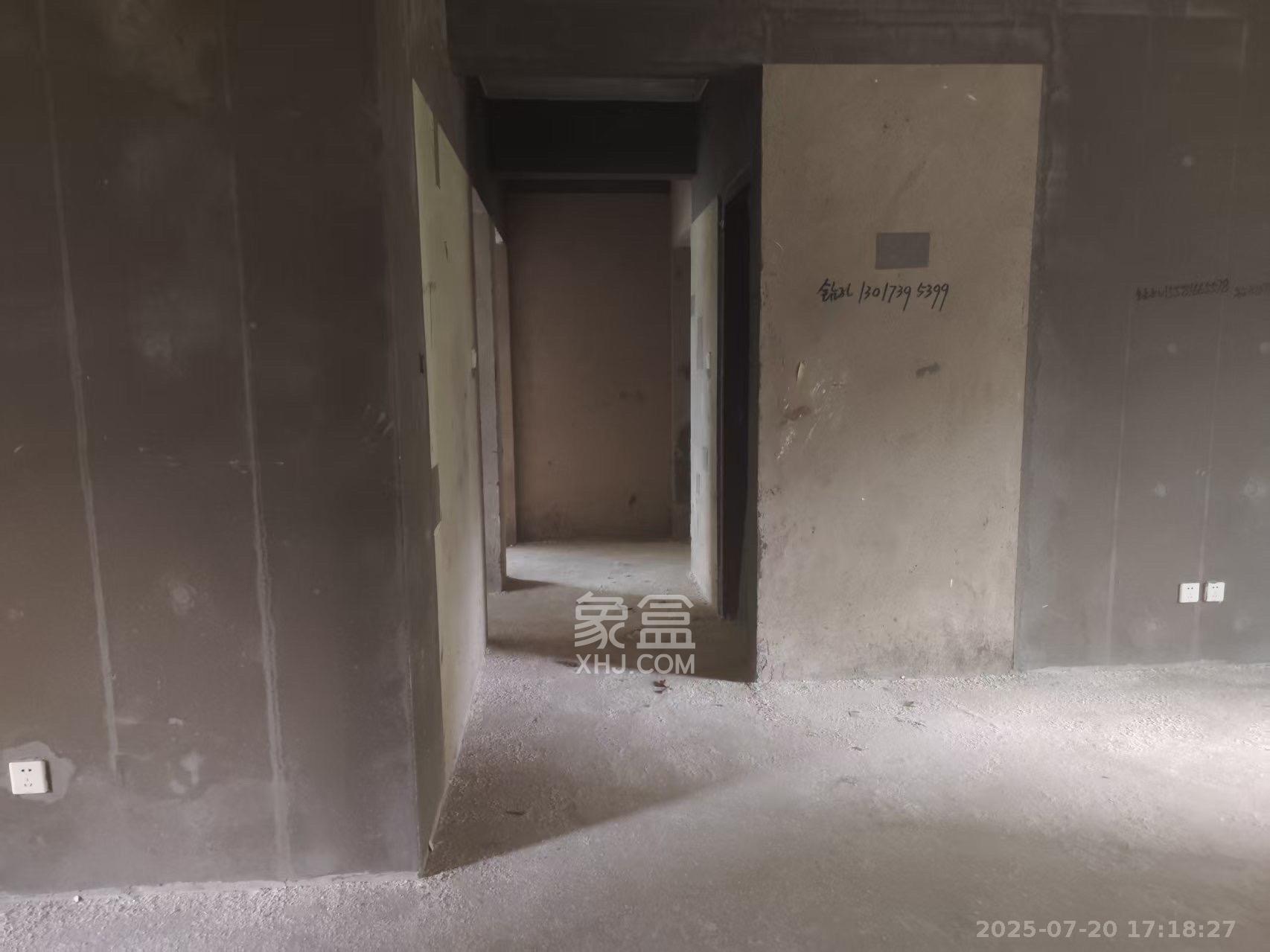 长房东旭国际 3室2厅2卫 1500.0元/月 长房东旭国际 3室2厅2卫 1500.0元/月室内图