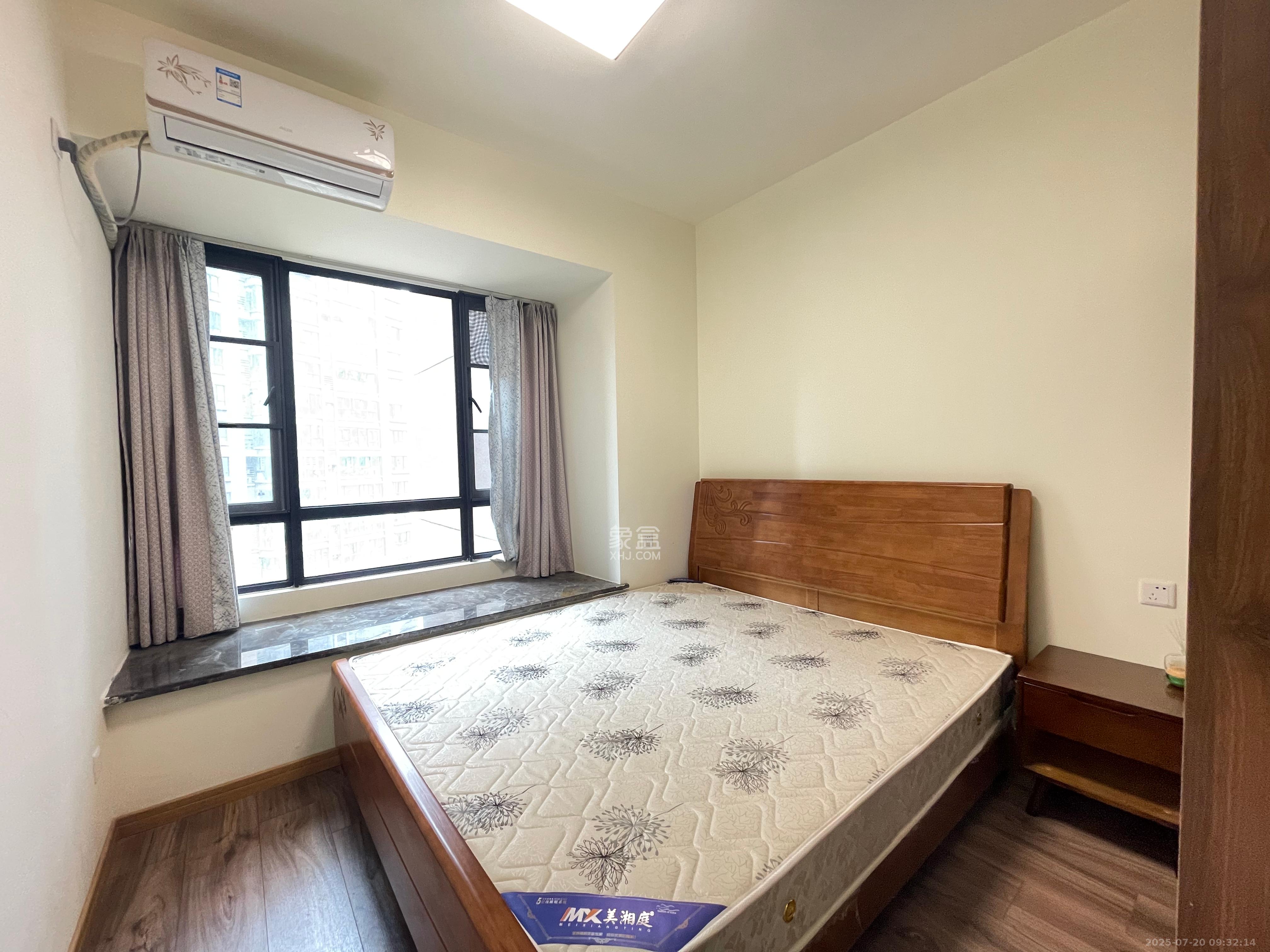 荣悦台  3室2厅1卫   3900.00元/月室内图