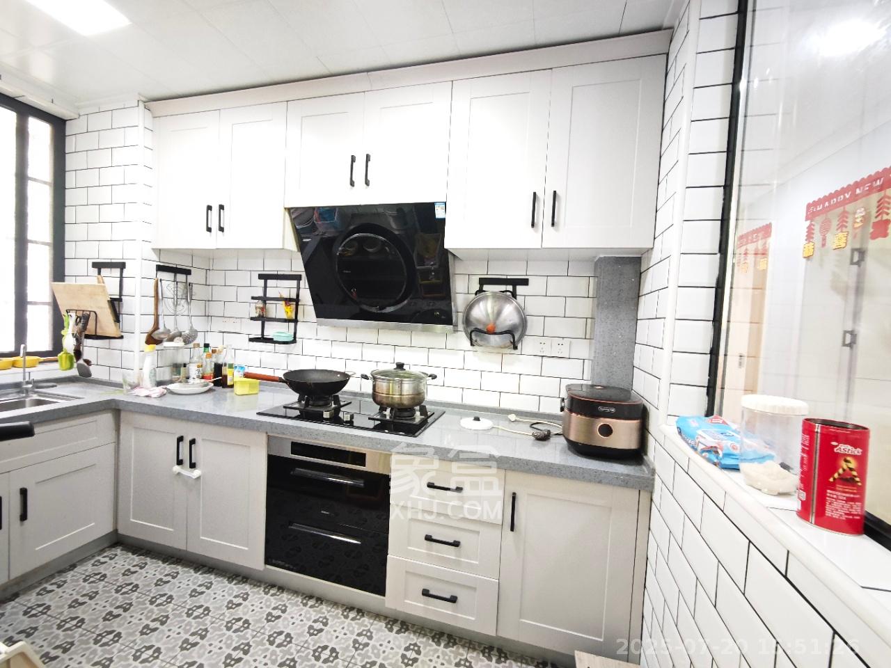 和印轩 3室2厅2卫 3400.0元/月 和印轩 3室2厅2卫 3400.0元/月室内图