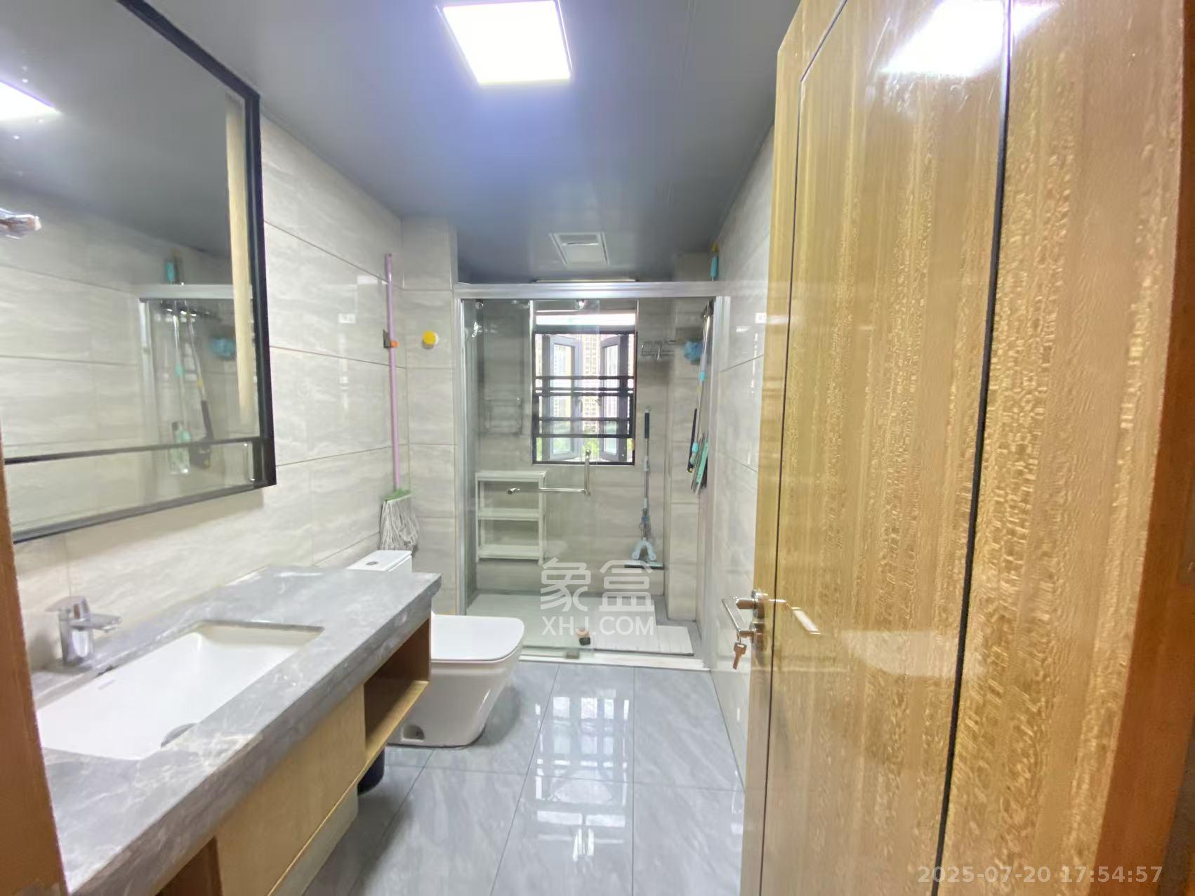 恒伟西雅韵 4室2厅2卫 5800.0元/月 恒伟西雅韵 4室2厅2卫 5800.0元/月室内图