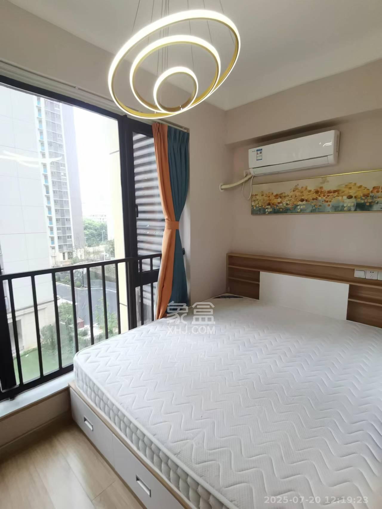 君合天玺 1室1厅1卫 1300.0元/月 君合天玺 1室1厅1卫 1300.0元/月室内图