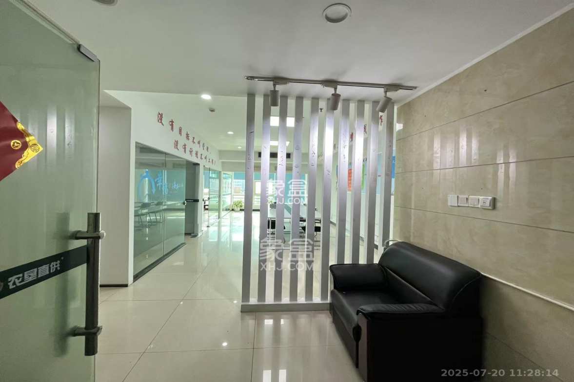 佳天国际新城 3室2厅1卫 4000.0元/月 佳天国际新城 3室2厅1卫 4000.0元/月室内图