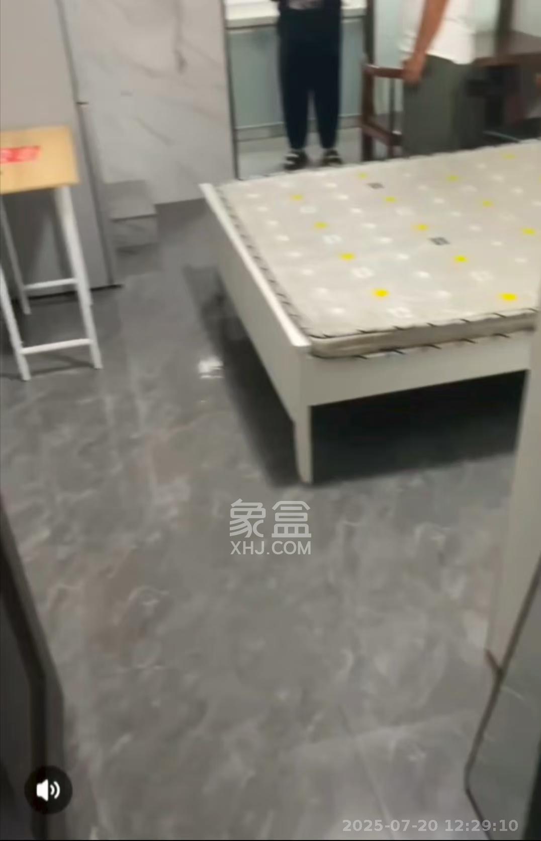 马王堆汽配城  1室0厅1卫    1150.0元/月室内图