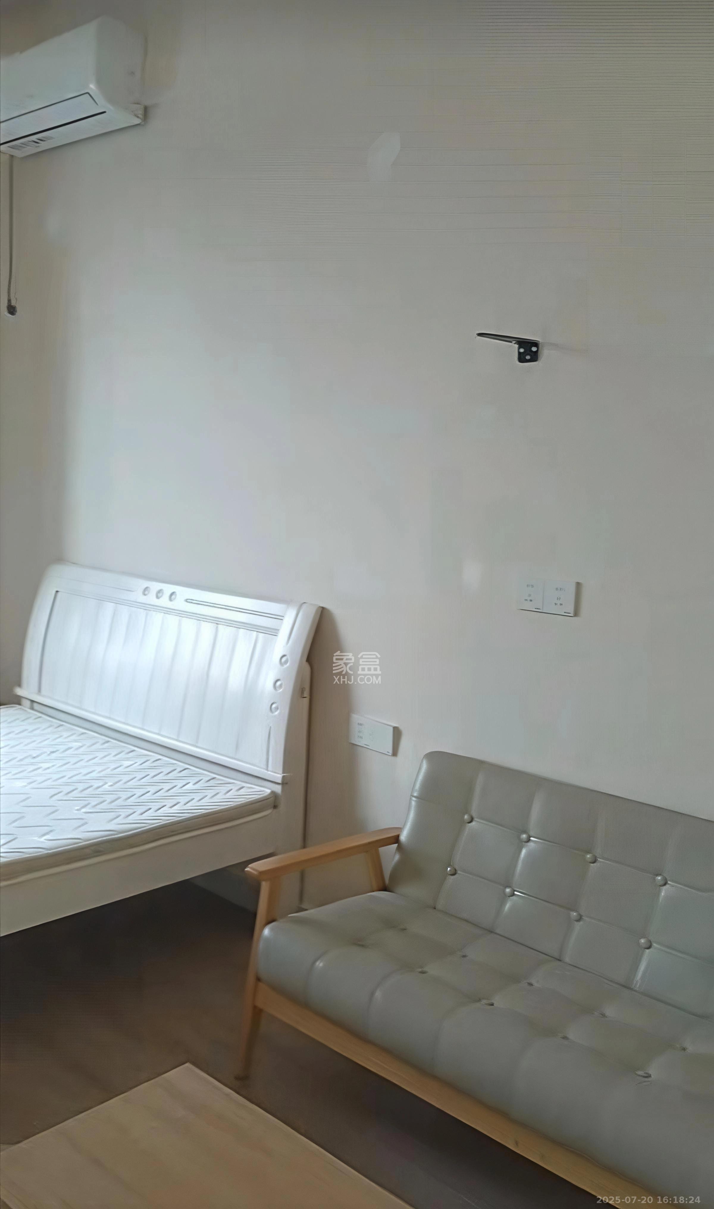 新城悦隽公园 1室1厅1卫 1500.0元/月 新城悦隽公园 1室1厅1卫 1500.0元/月室内图