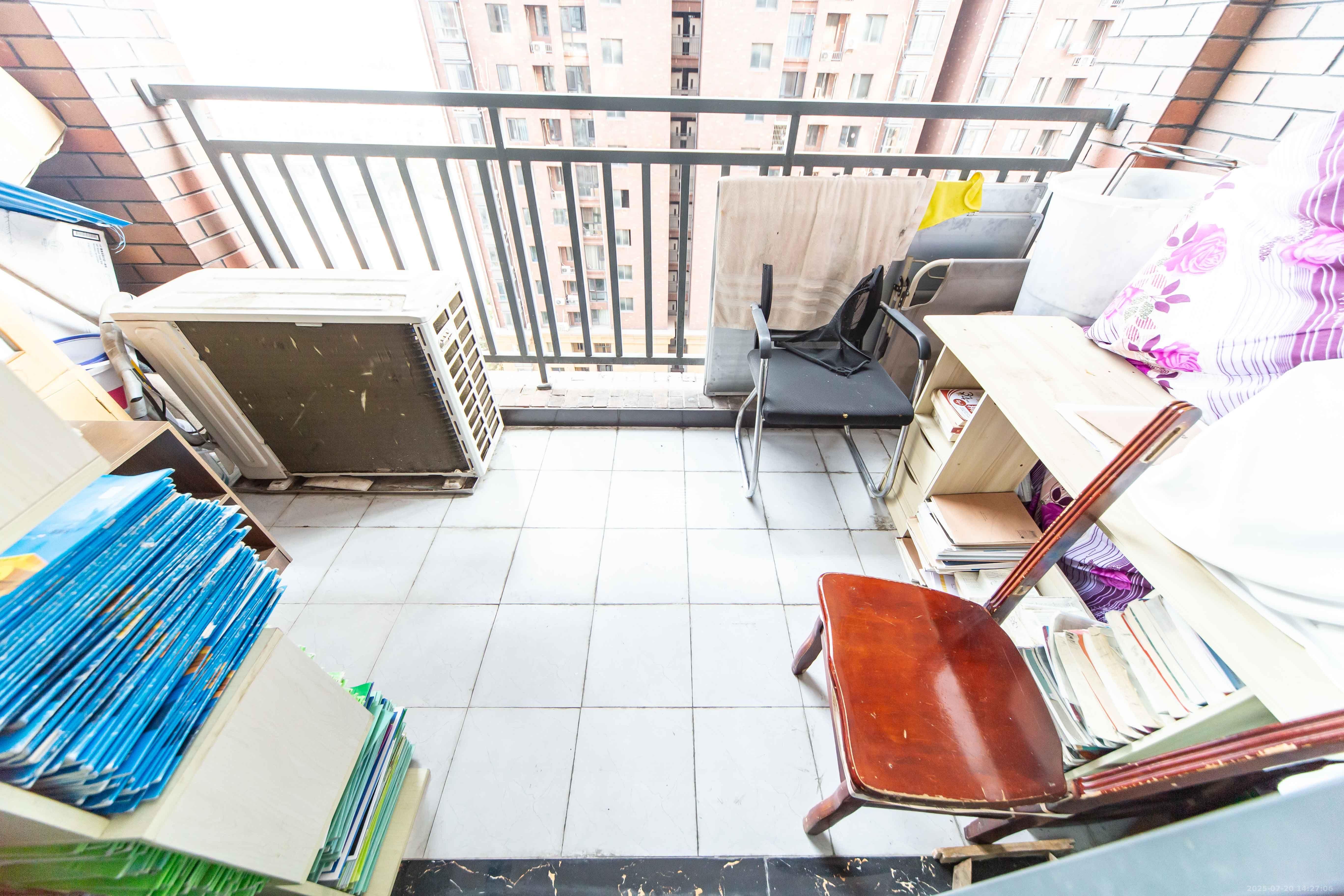 半山壹号 3室2厅2卫 3000.0元/月 半山壹号 3室2厅2卫 3000.0元/月室内图