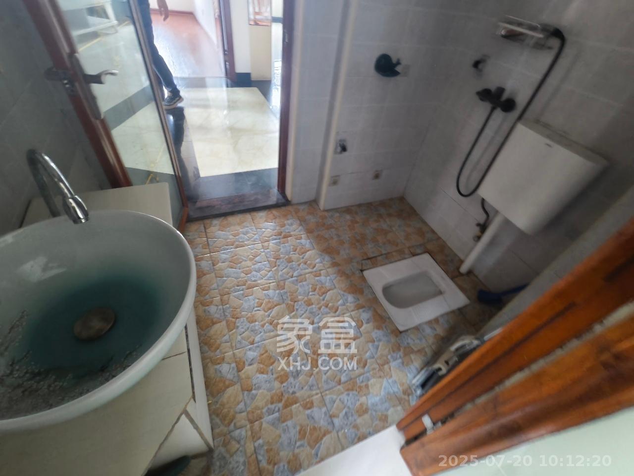 才子嘉都 3室2厅1卫 2200.0元/月 才子嘉都 3室2厅1卫 2200.0元/月室内图