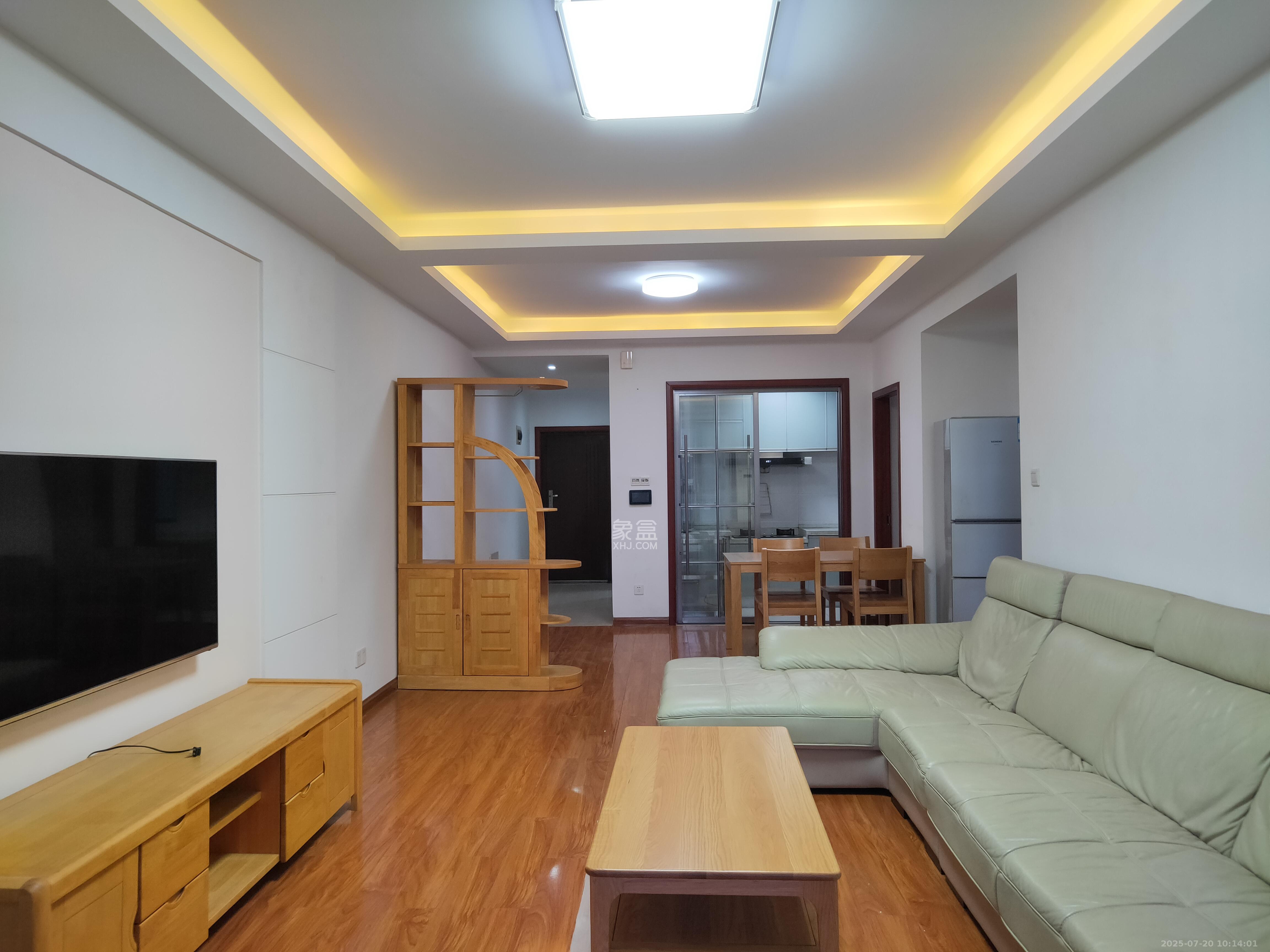 建发汇金国际  3室2厅1卫    3900.0元/月室内图
