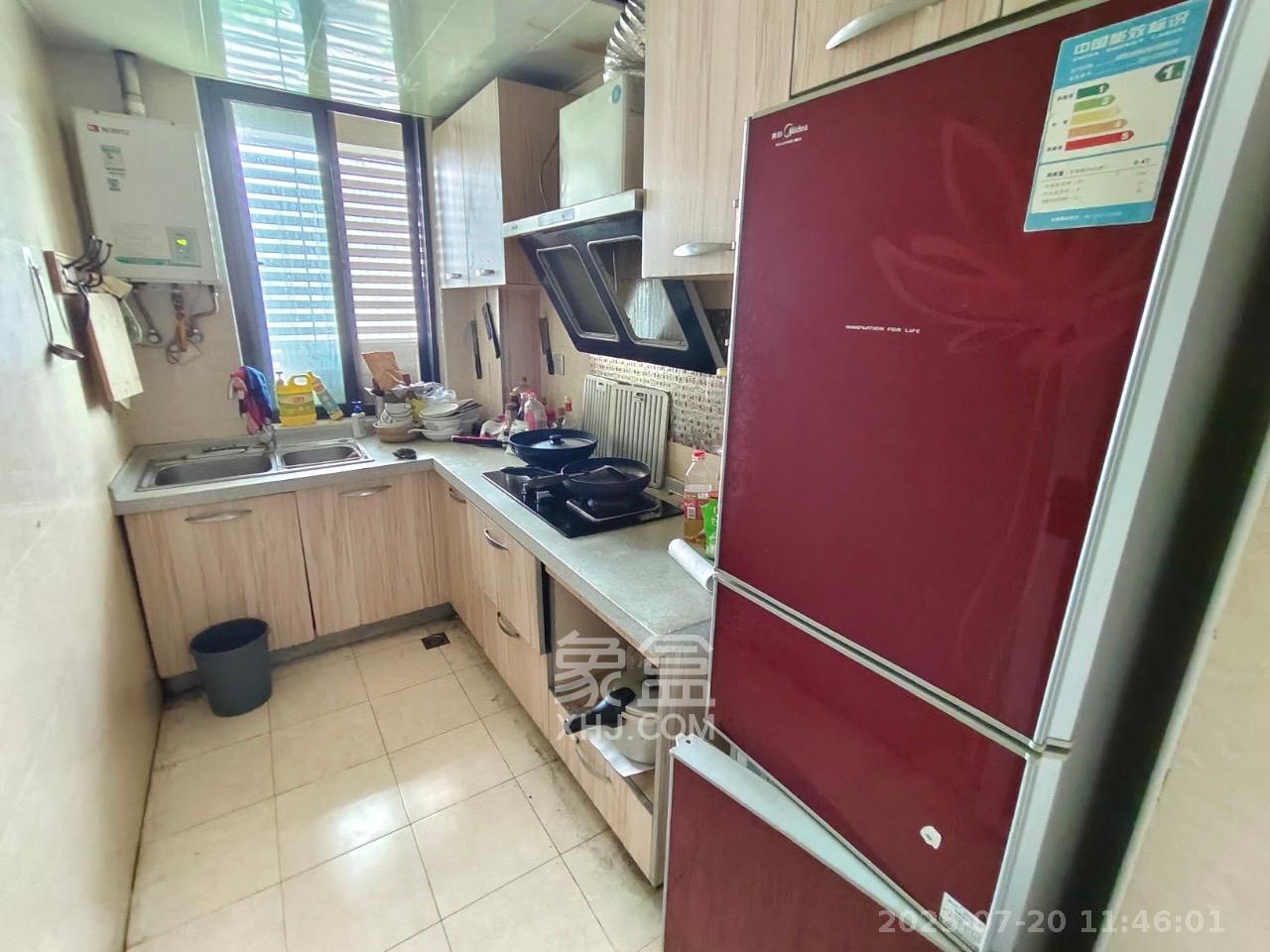 麓江春 2室2厅1卫 2500.0元/月 麓江春 2室2厅1卫 2500.0元/月室内图