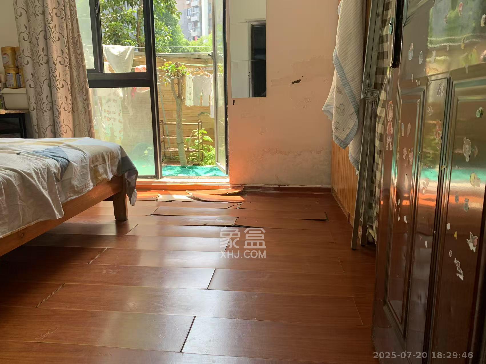 阳光100三期 1室1厅1卫 1000.0元/月 阳光100三期 1室1厅1卫 1000.0元/月室内图