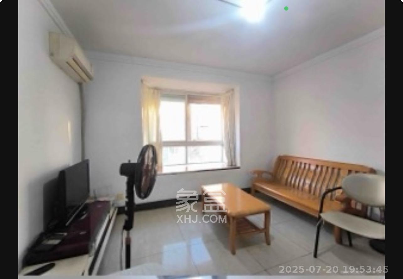 金麓西岸和苑 1室0厅0卫 2050.0元/月 金麓西岸和苑 1室0厅0卫 2050.0元/月室内图